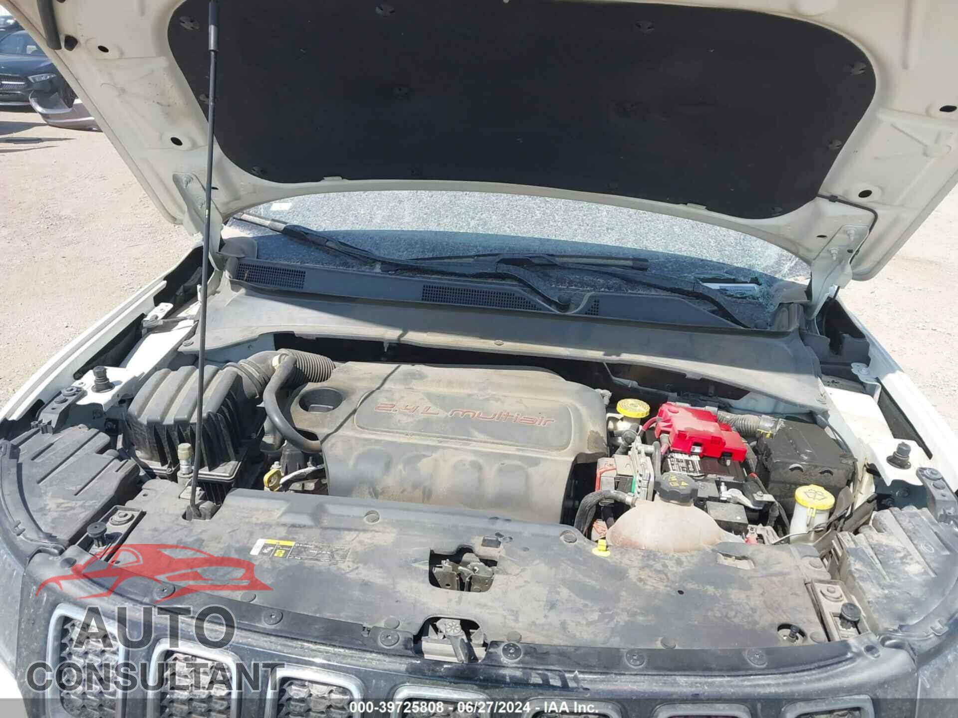 JEEP COMPASS 2019 - 3C4NJCCB7KT769246