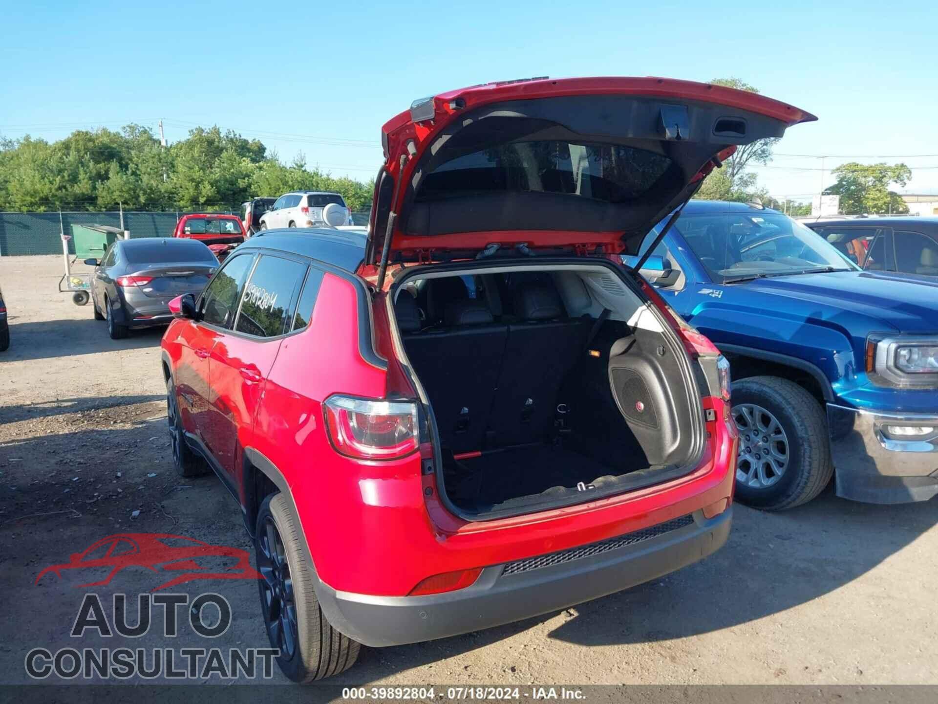 JEEP COMPASS 2019 - 3C4NJDCB9KT714027