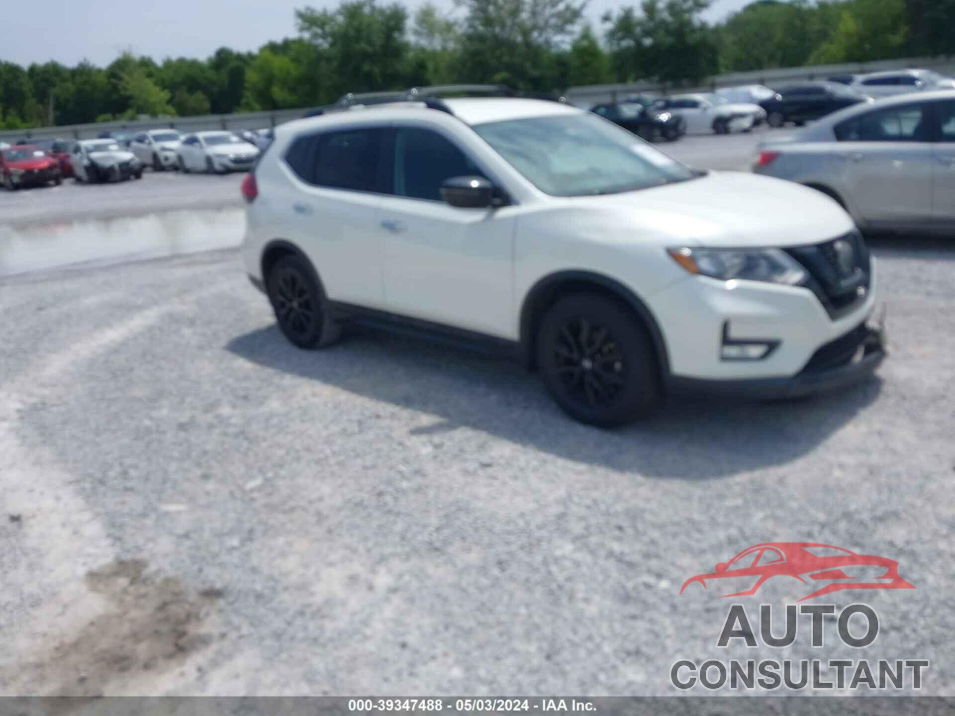 NISSAN ROGUE 2018 - 5N1AT2MT8JC768624