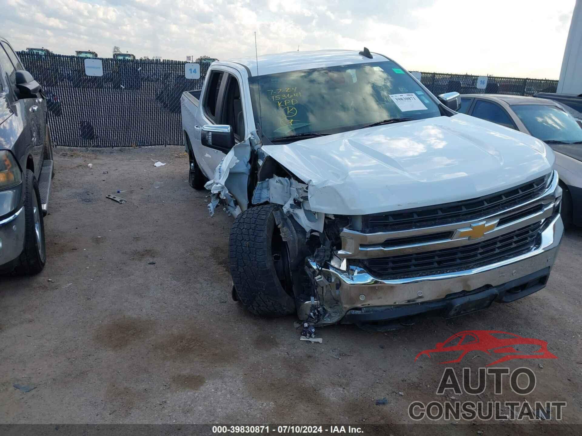 CHEVROLET SILVERADO 1500 2020 - 1GCUYDED6LZ296154