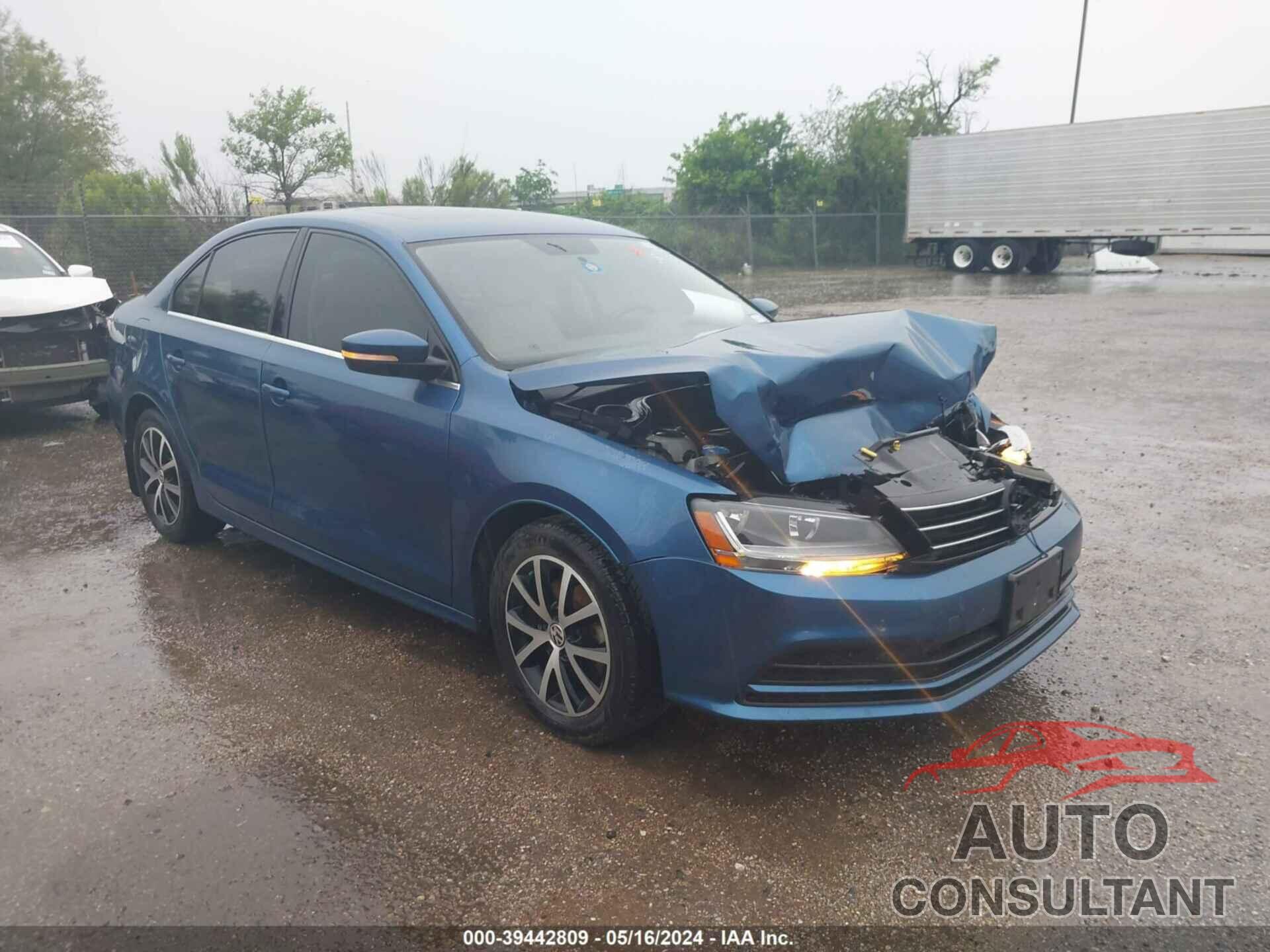 VOLKSWAGEN JETTA 2017 - 3VWB67AJ2HM393688