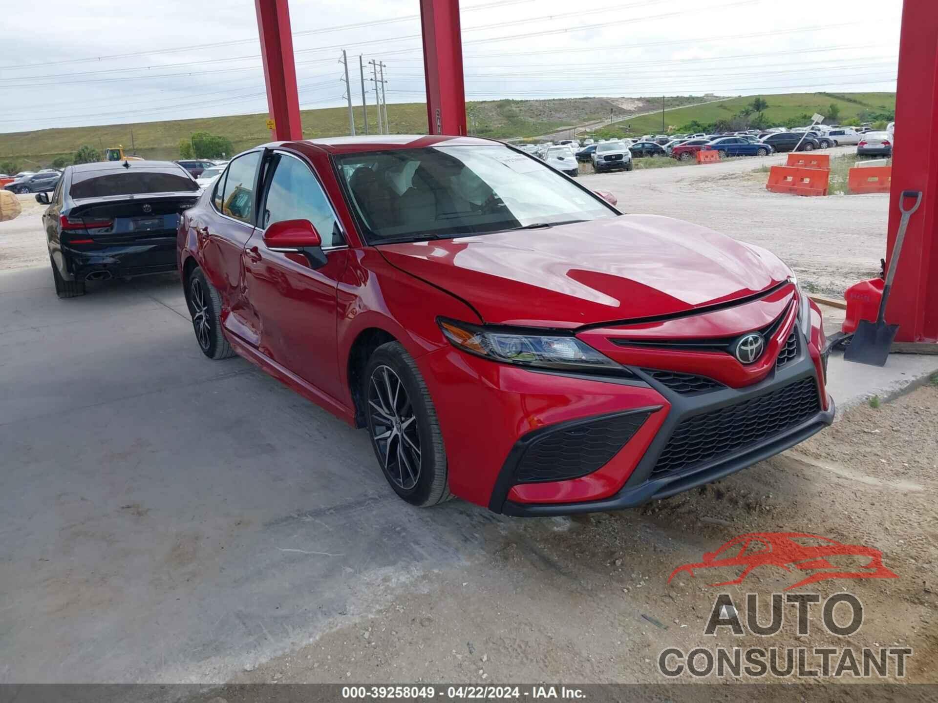 TOYOTA CAMRY 2024 - 4T1G11AK3RU208683