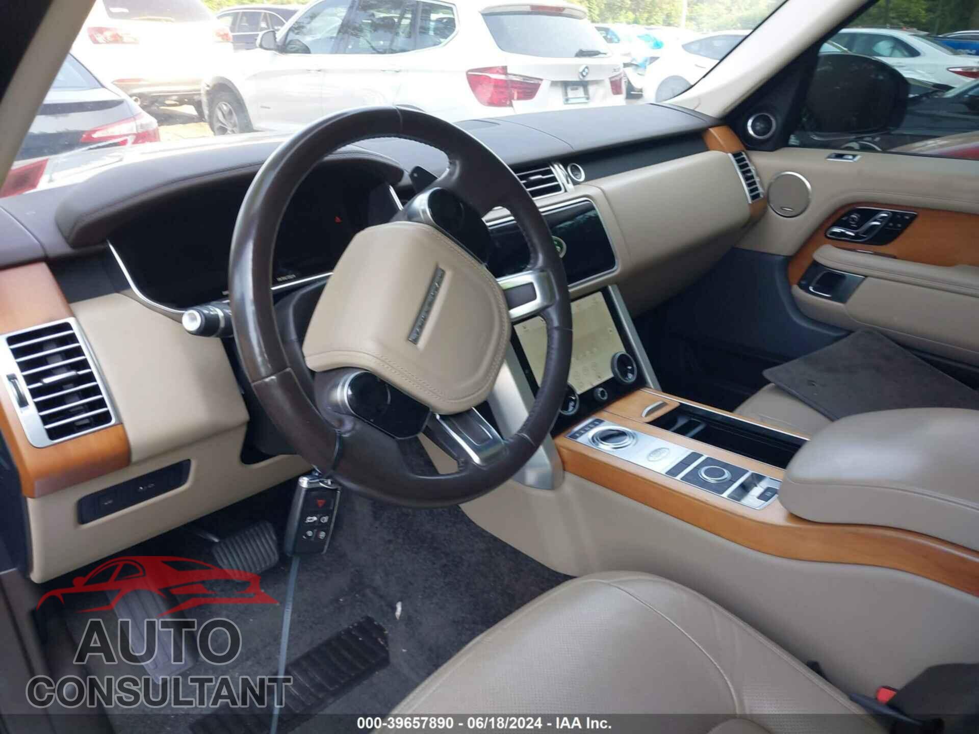 LAND ROVER RANGE ROVER 2019 - SALGS2RK2KA538021