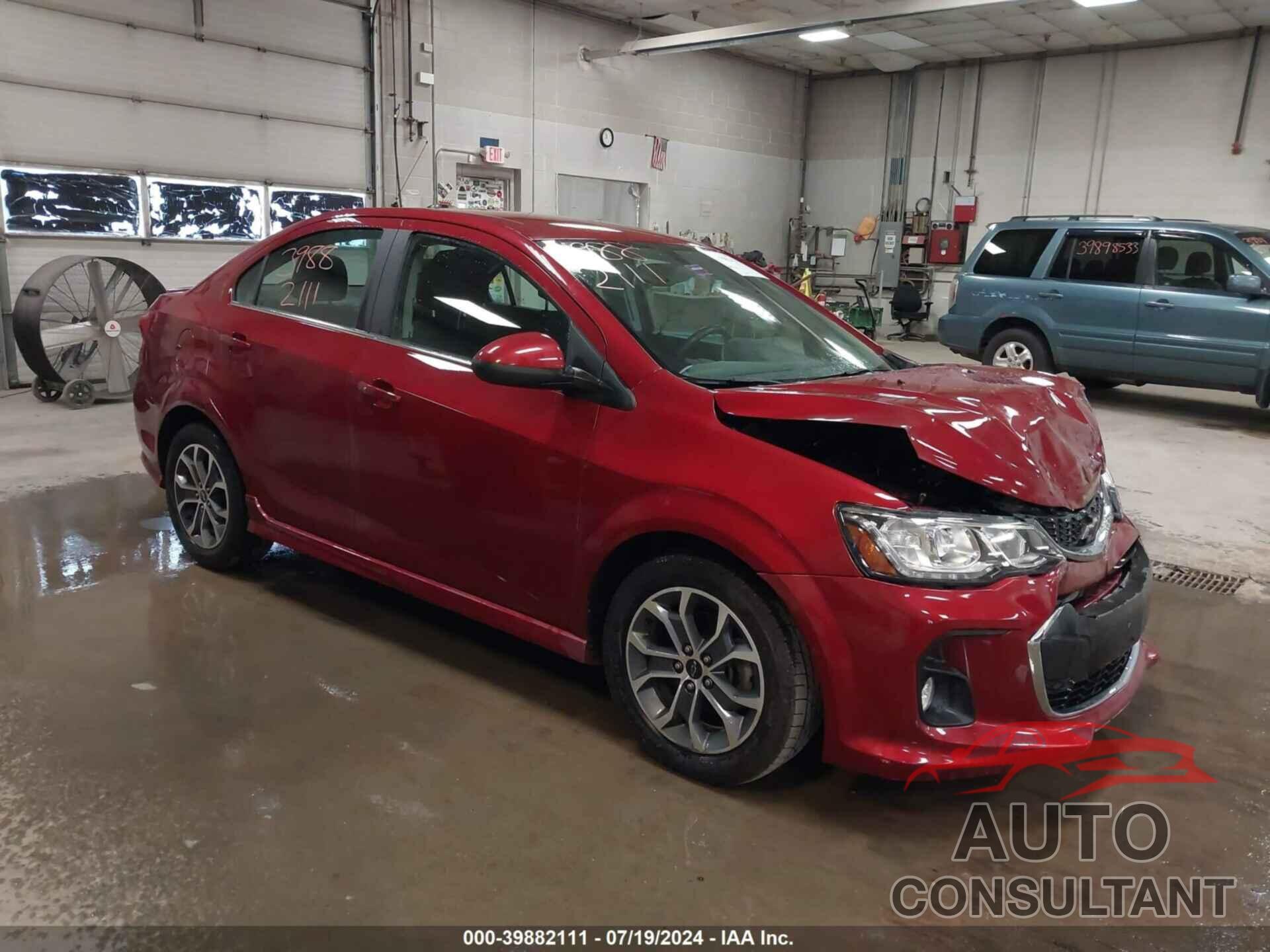 CHEVROLET SONIC 2019 - 1G1JD5SB4K4131392