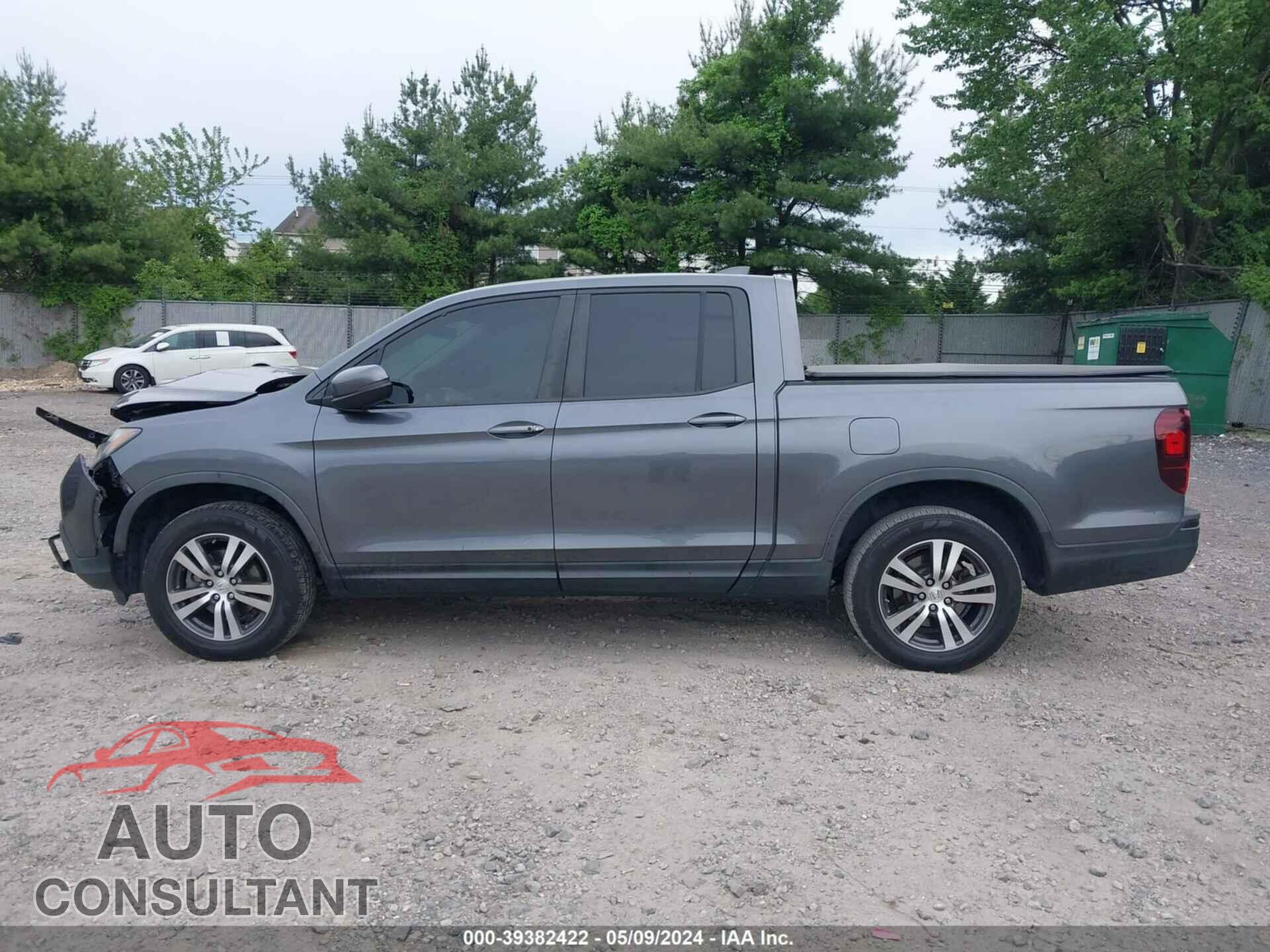 HONDA RIDGELINE 2017 - 5FPYK3F4XHB015537