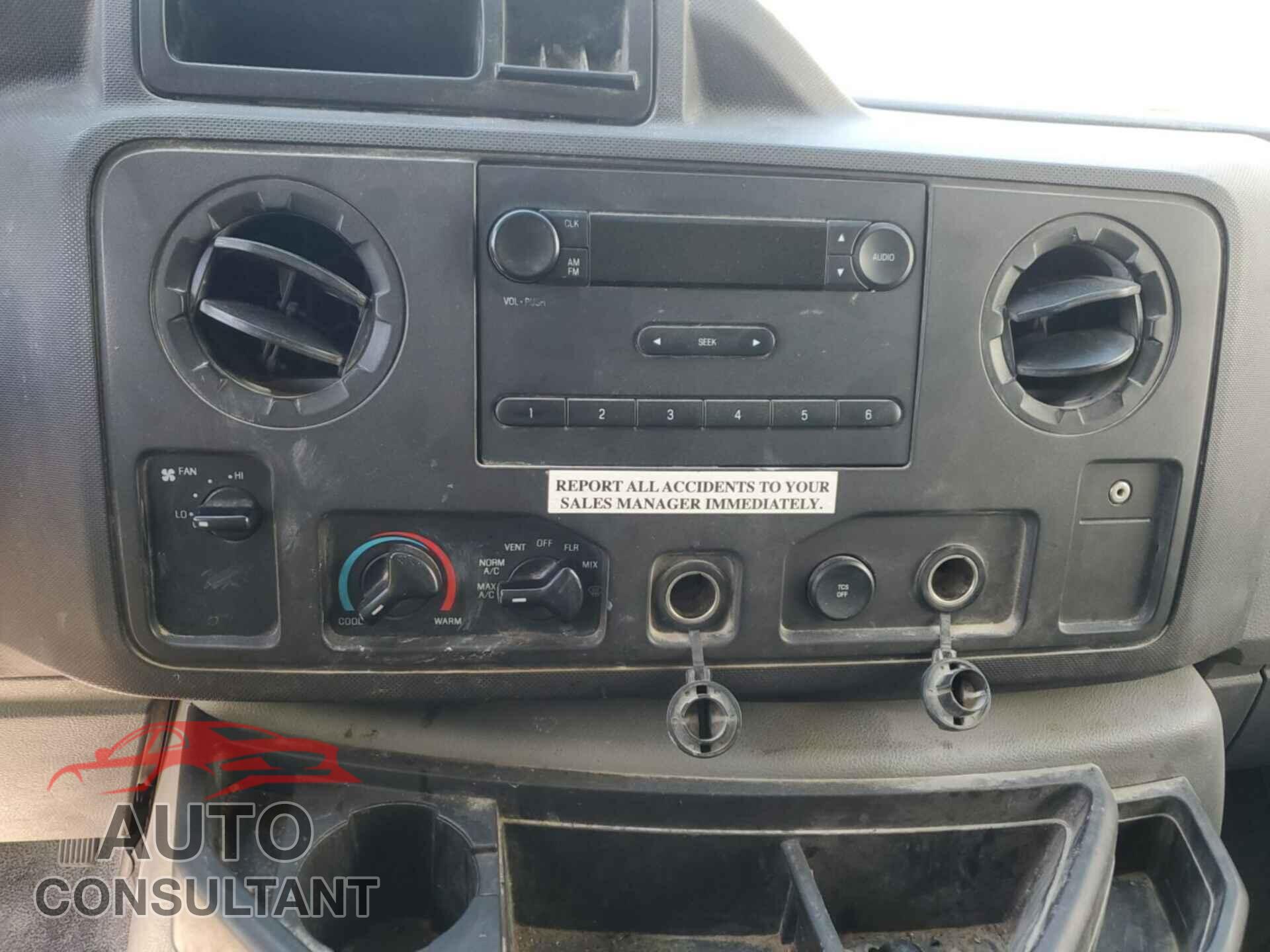 FORD E-450 CUTAWAY 2017 - 1FDXE4FS2HDC69018