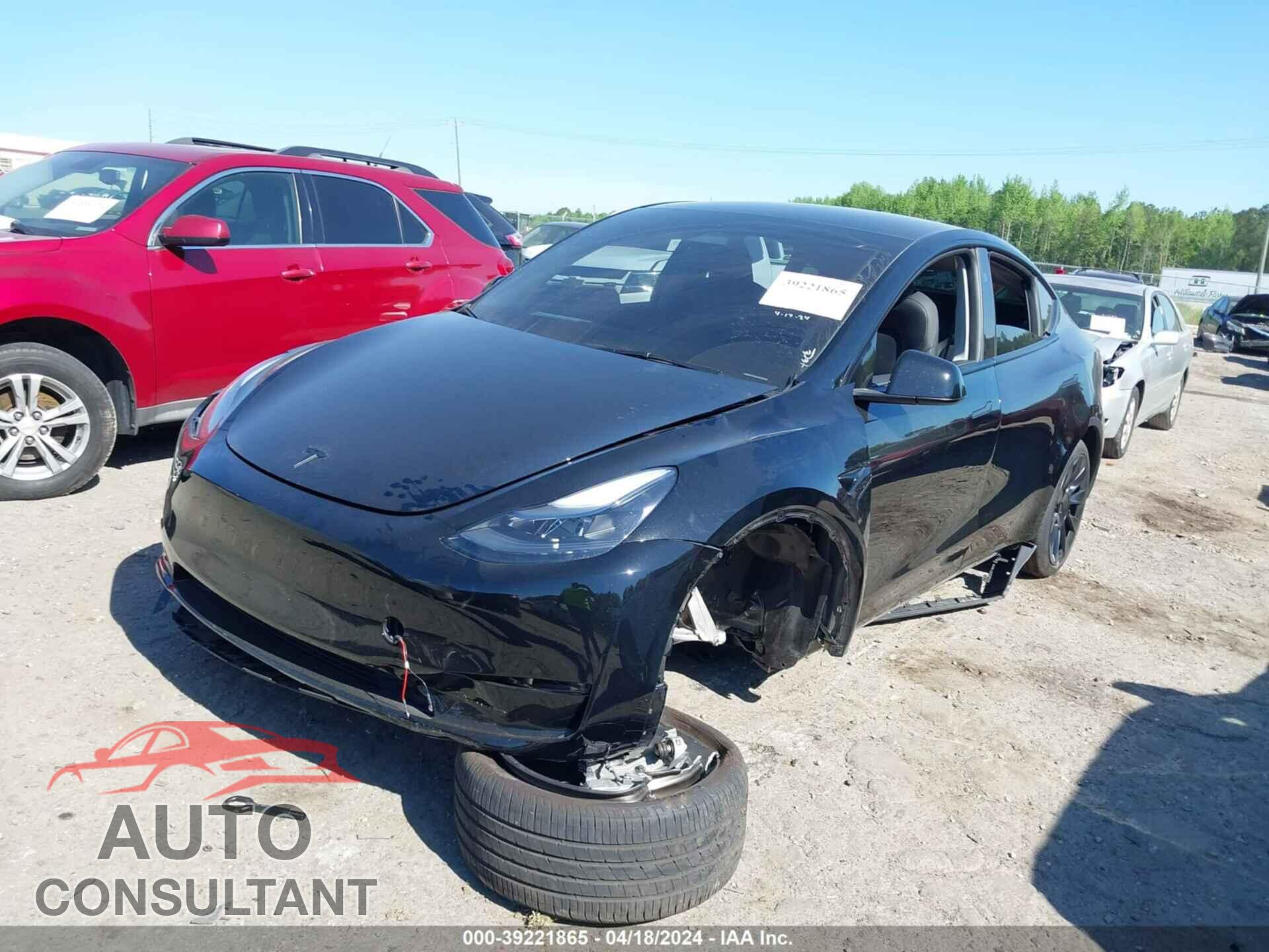 TESLA MODEL Y 2024 - 7SAYGDEE6RF982886