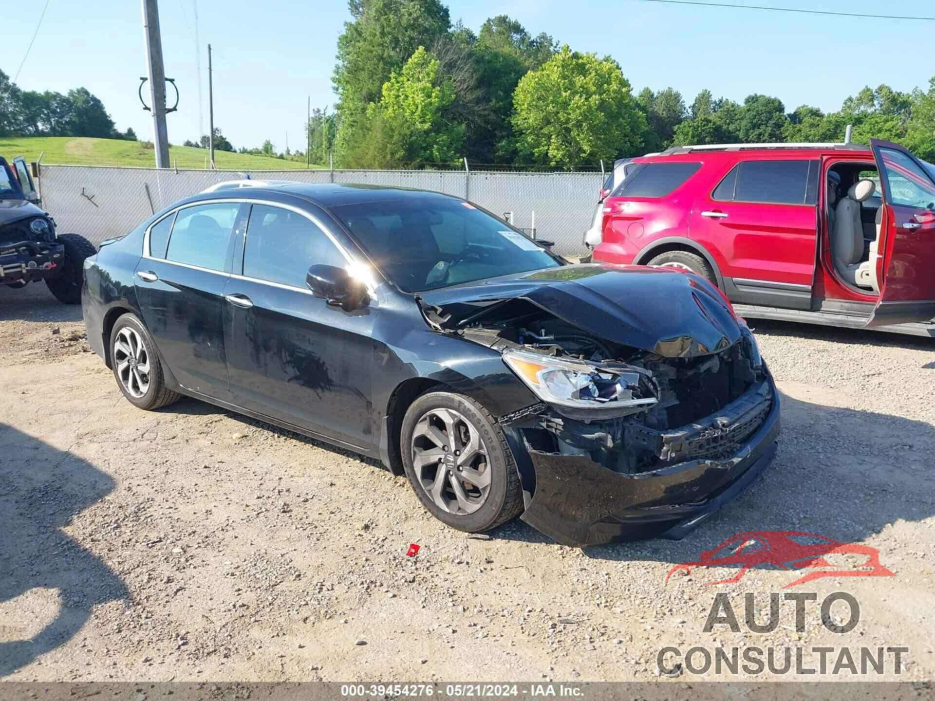 HONDA ACCORD 2017 - 1HGCR3F84HA020373
