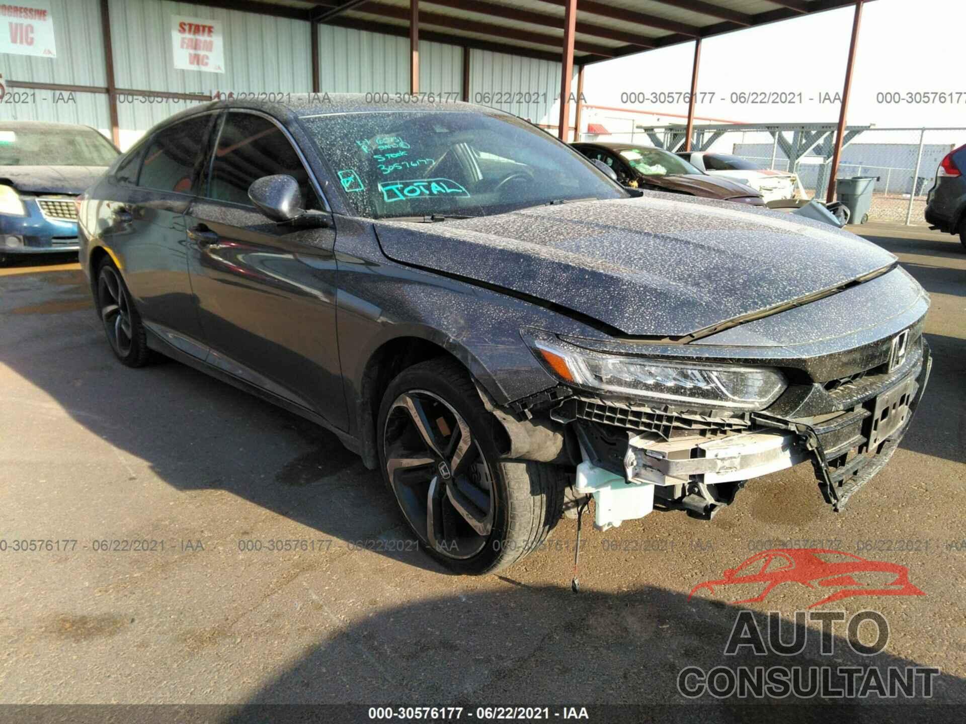 HONDA ACCORD SEDAN 2018 - 1HGCV1F34JA214394