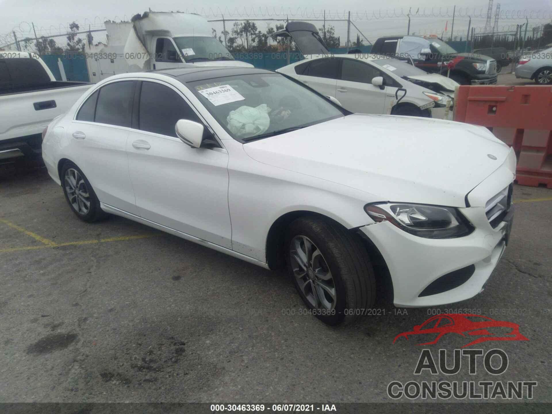 MERCEDES-BENZ C-CLASS 2016 - 55SWF4KB5GU135094