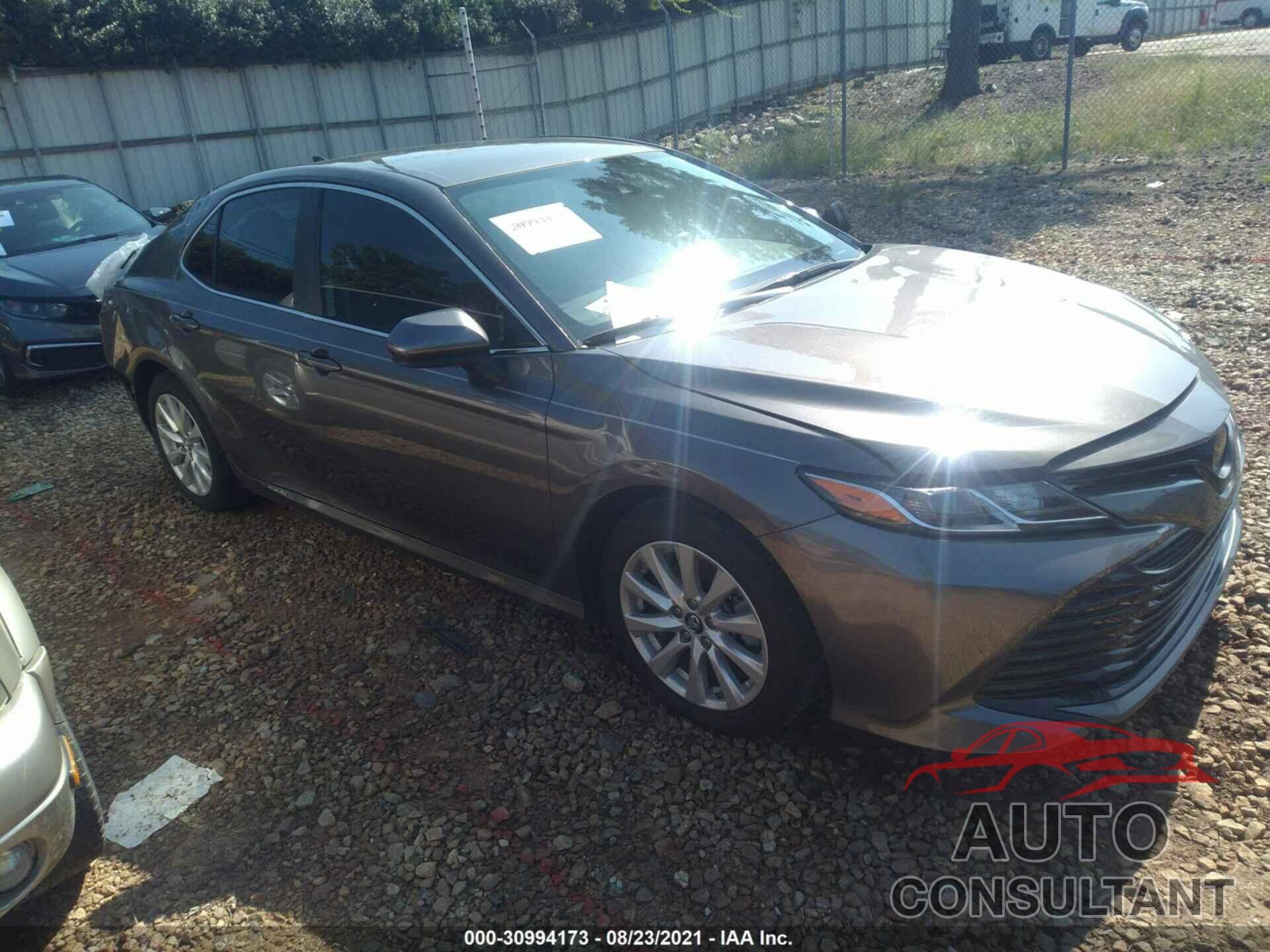 TOYOTA CAMRY 2019 - 4T1B11HK0KU823794
