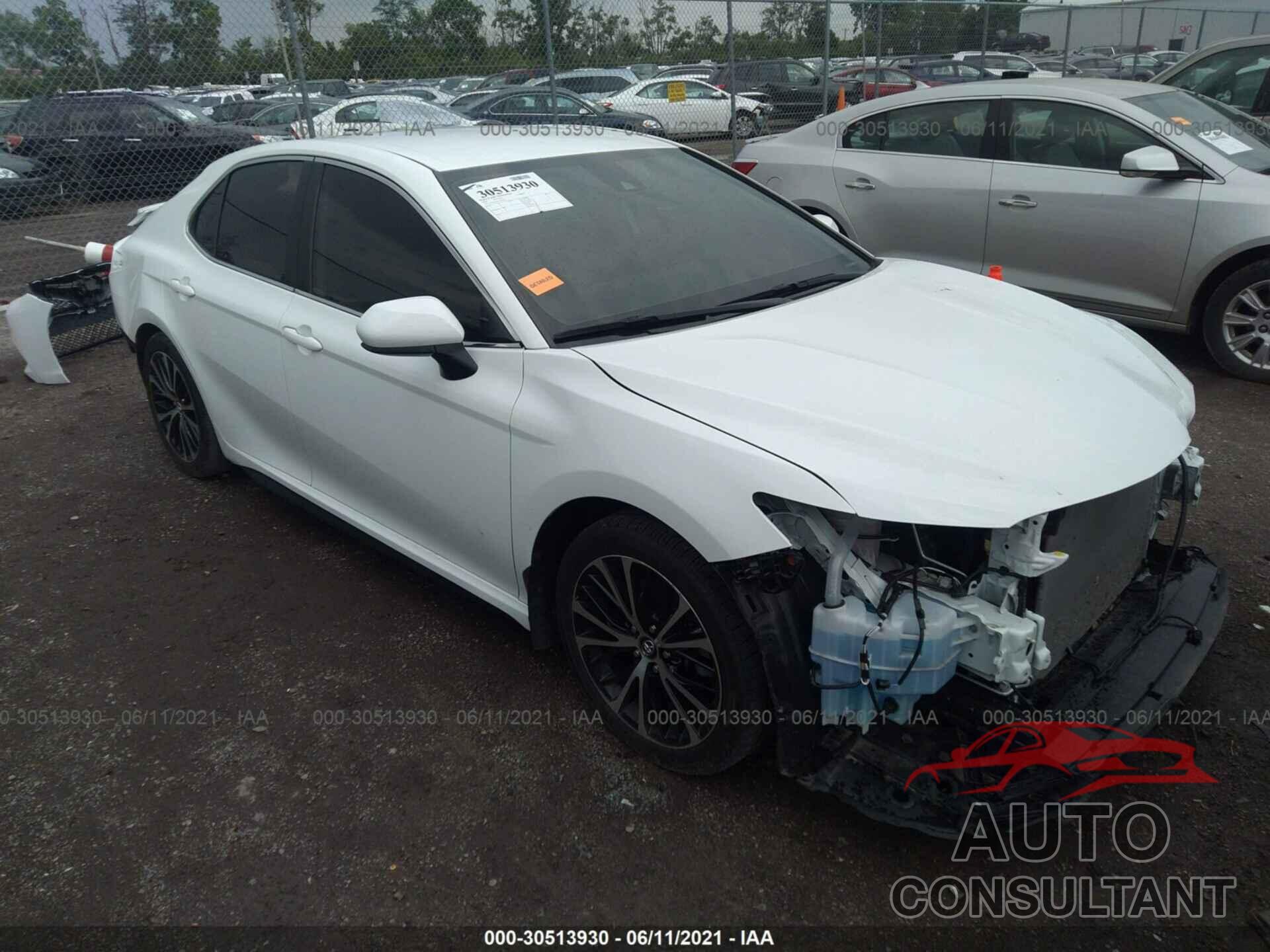 TOYOTA CAMRY 2020 - 4T1G11AK2LU881441