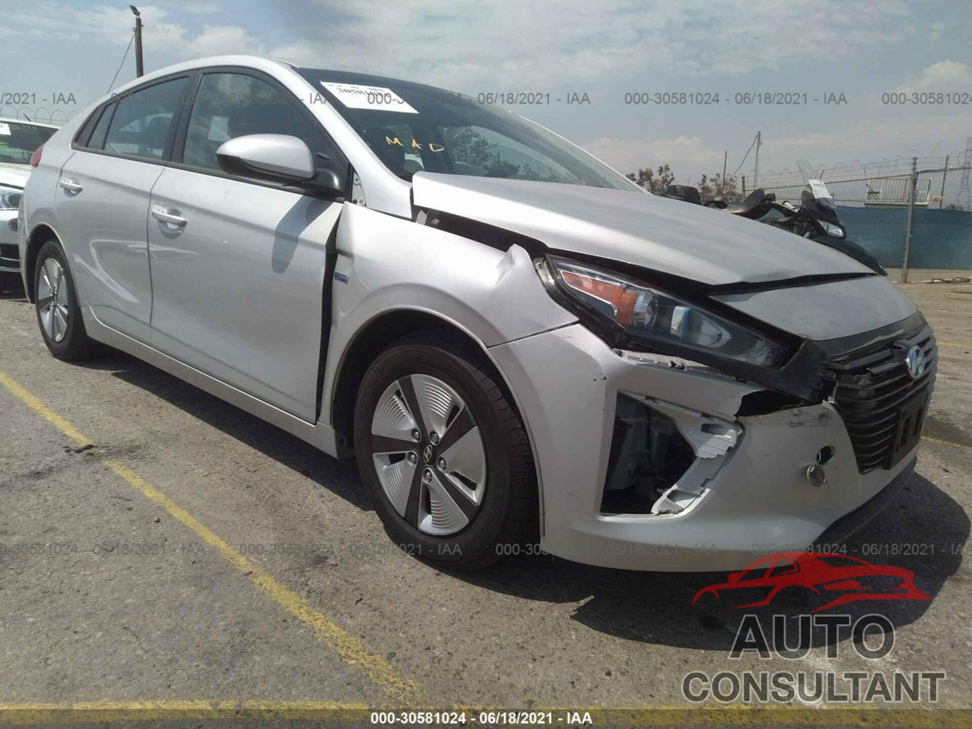 HYUNDAI IONIQ HYBRID 2019 - KMHC65LC4KU139828