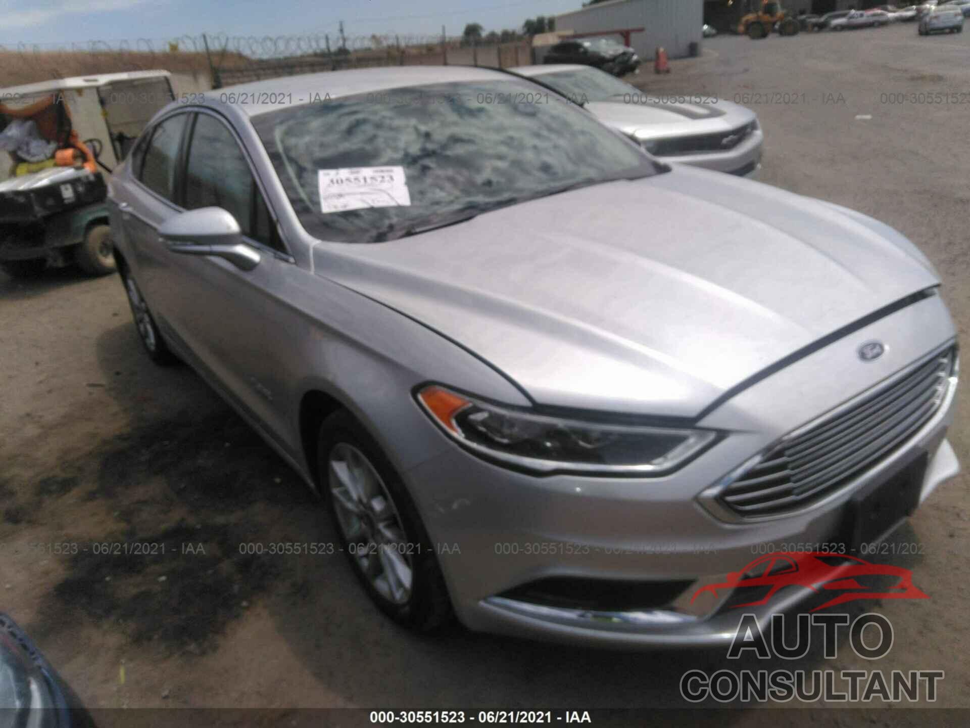 FORD FUSION ENERGI 2018 - 3FA6P0PU4JR187510