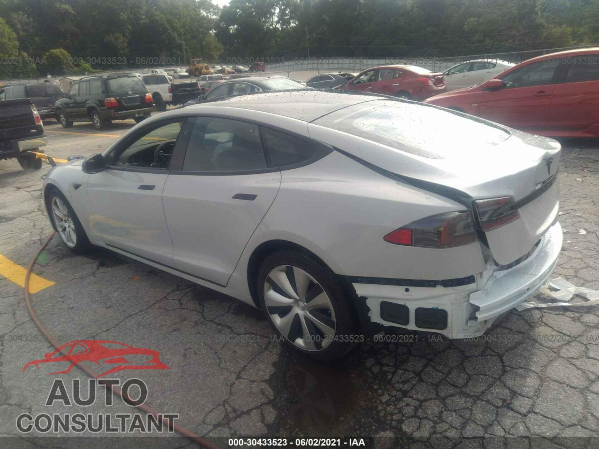 TESLA MODEL S 2020 - 5YJSA1E24LF402695