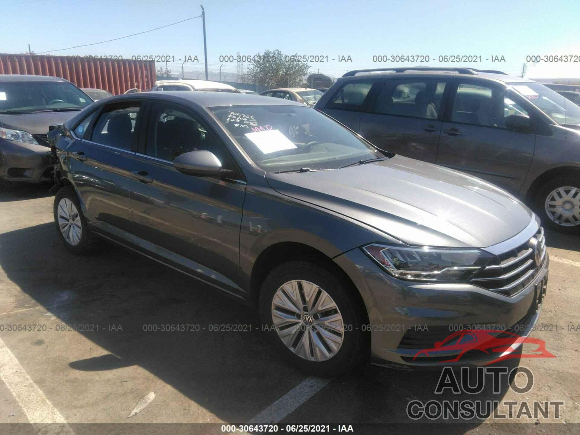 VOLKSWAGEN JETTA 2019 - 3VWC57BU0KM030300