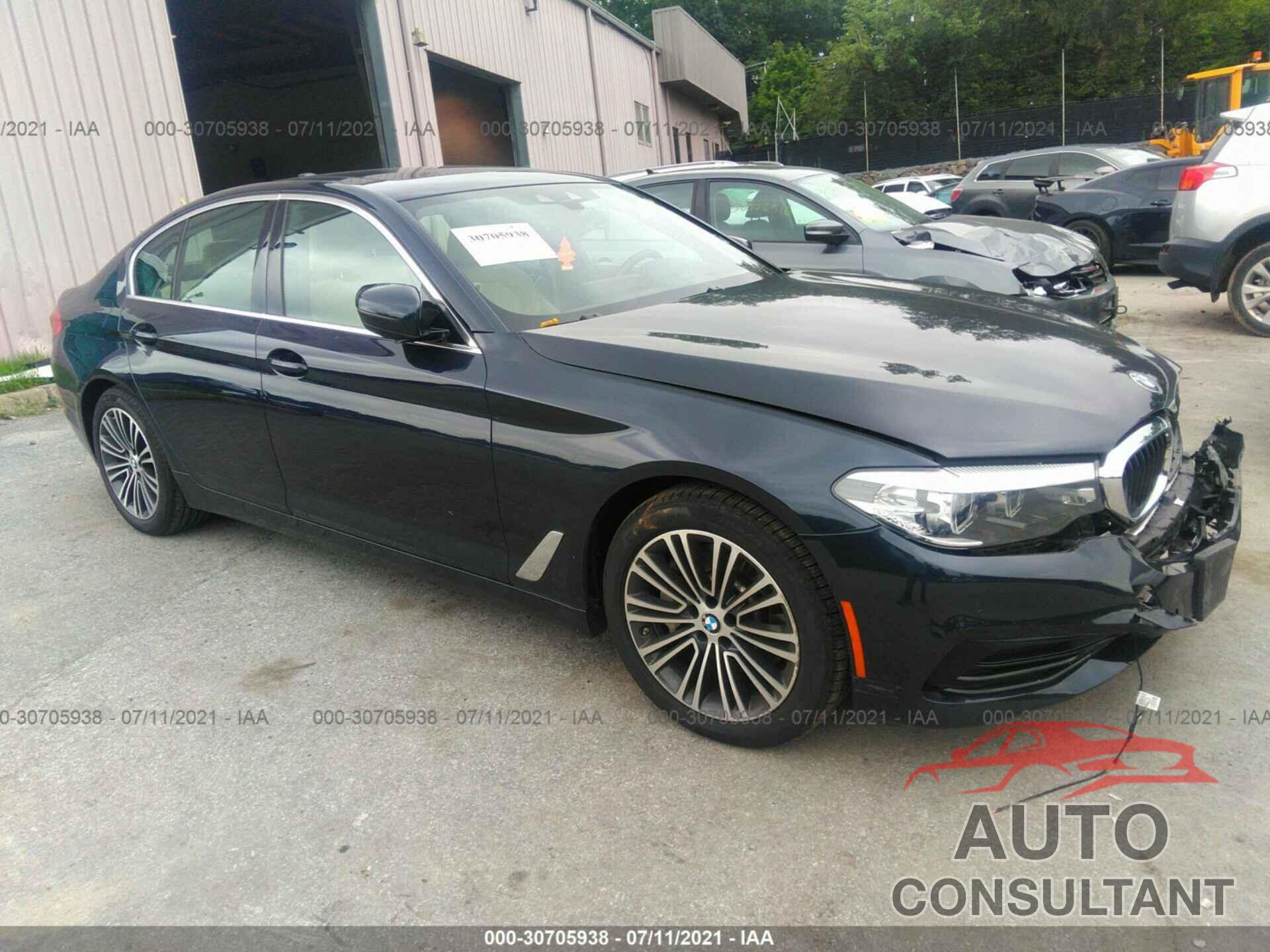 BMW 5 SERIES 2019 - WBAJA7C54KG912025