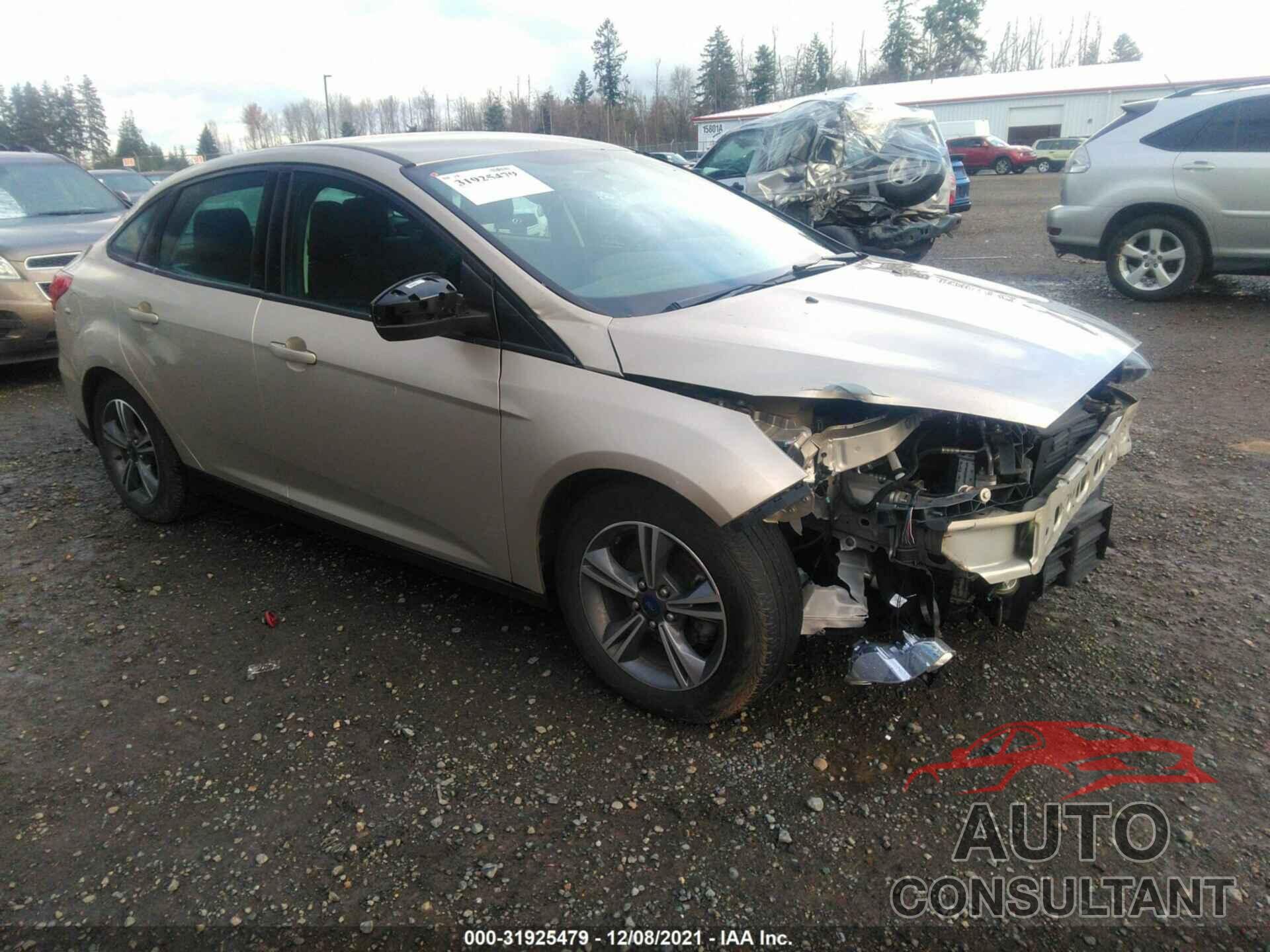 FORD FOCUS 2018 - 1FADP3FE5JL261356
