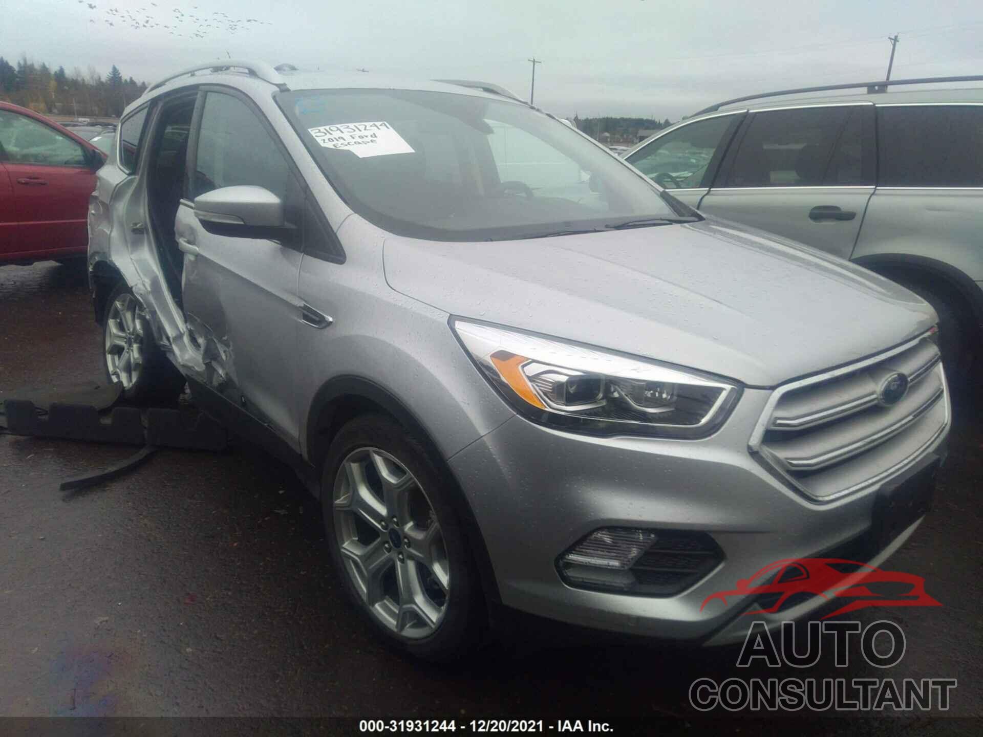FORD ESCAPE 2019 - 1FMCU9J99KUC54140