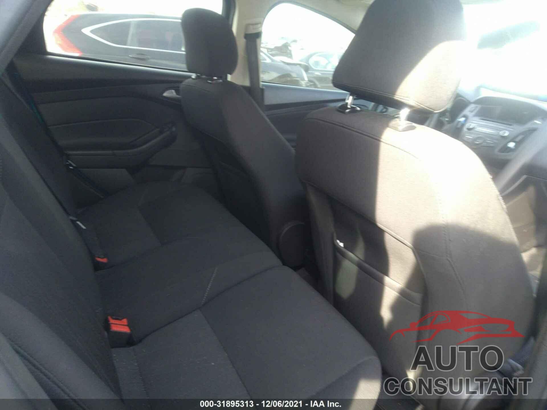 FORD FOCUS 2016 - 1FADP3K28GL296834
