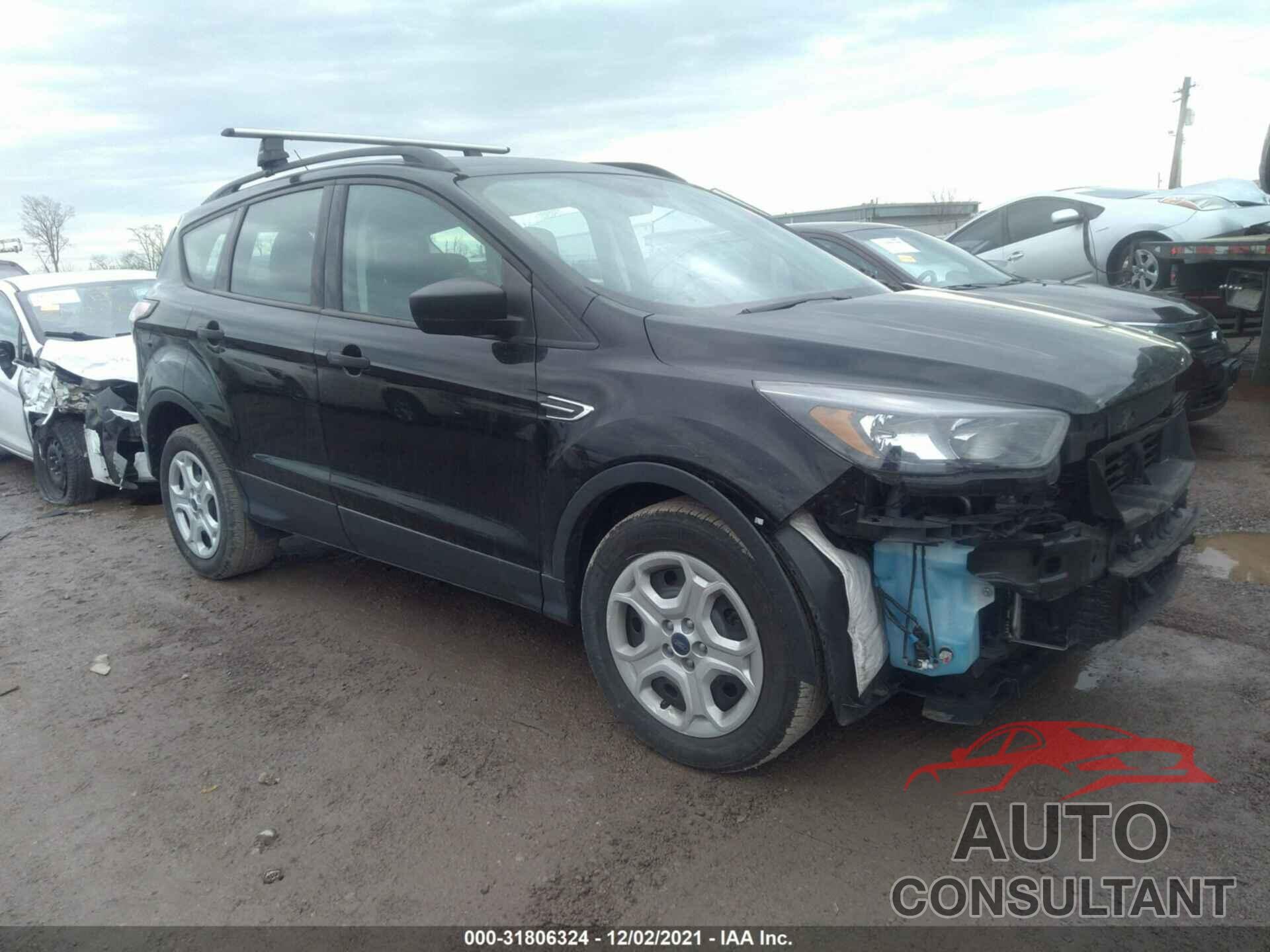 FORD ESCAPE 2018 - 1FMCU0F77JUB81271