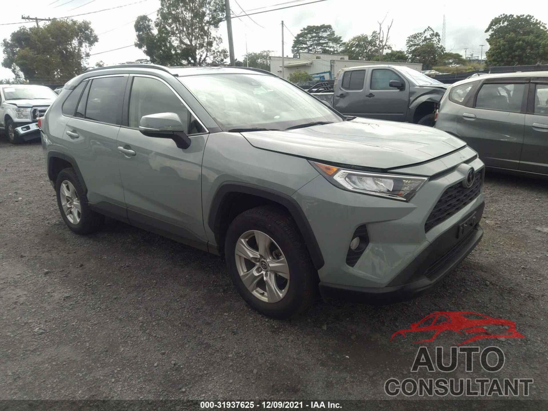 TOYOTA RAV4 2020 - JTMP1RFV6LD066150