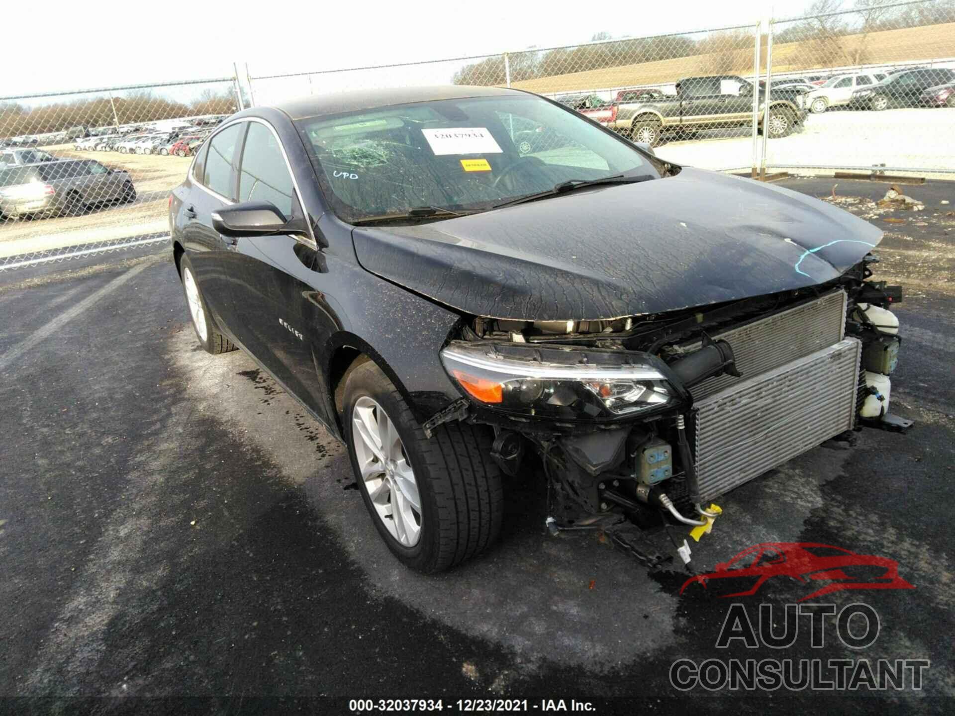 CHEVROLET MALIBU 2018 - 1G1ZD5ST2JF132085