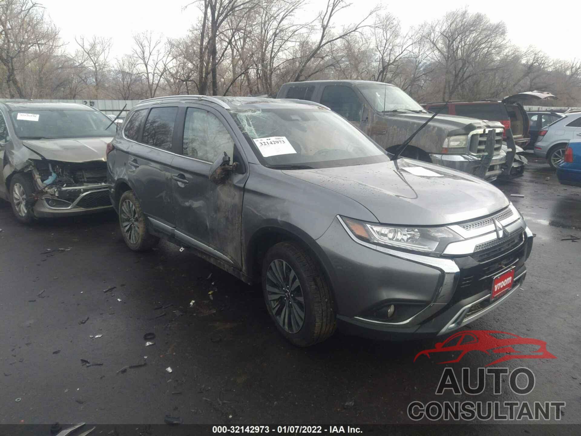 MITSUBISHI OUTLANDER 2020 - JA4AZ3A32LZ024234