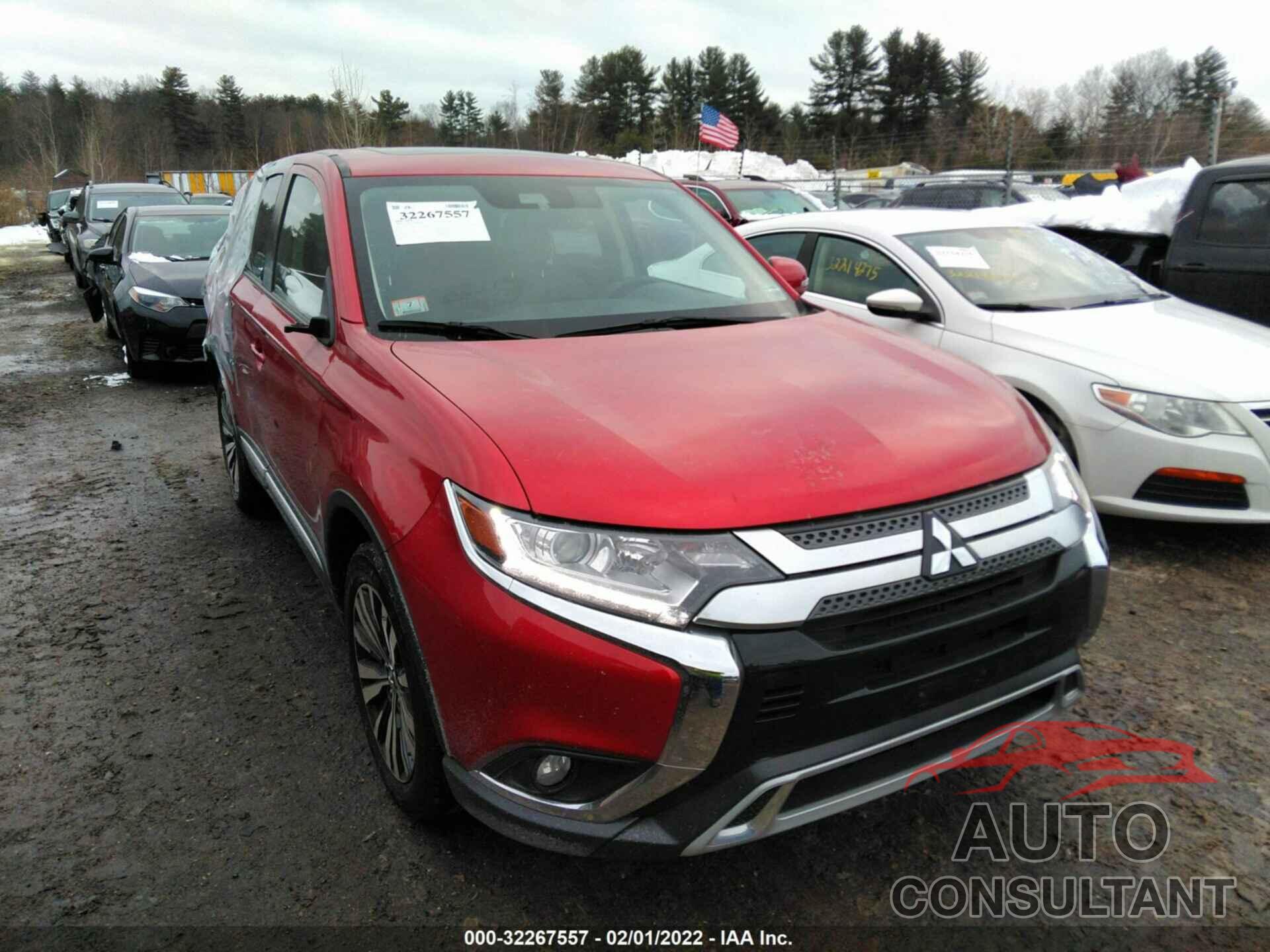 MITSUBISHI OUTLANDER 2020 - JA4AZ3A33LZ039535