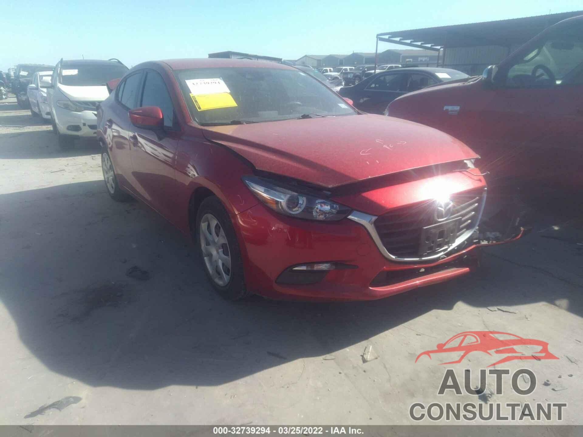 MAZDA MAZDA3 4-DOOR 2018 - 3MZBN1U77JM217421