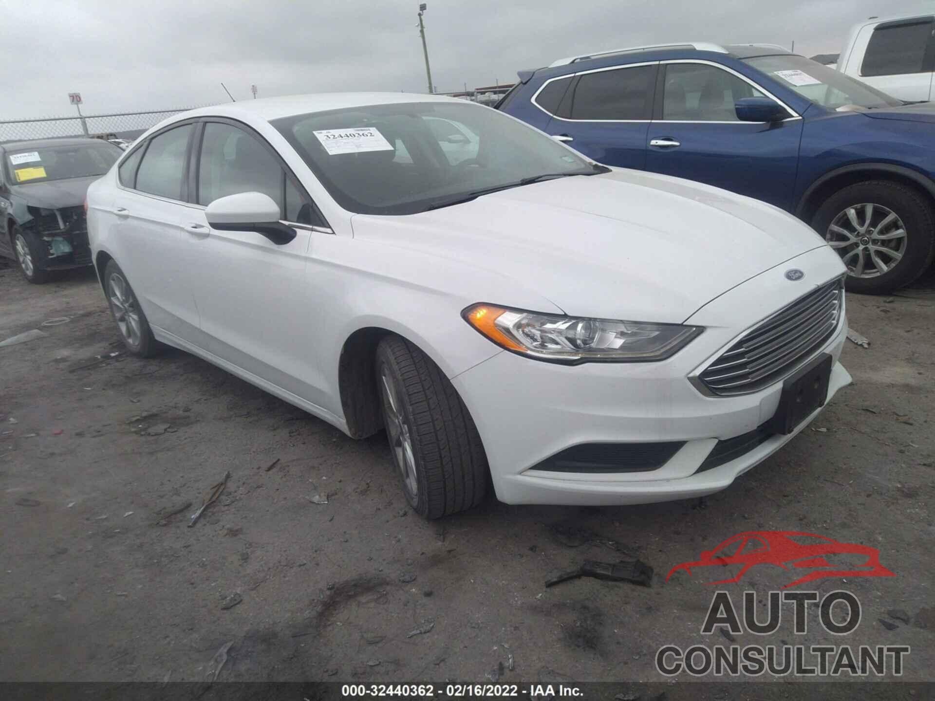 FORD FUSION 2017 - 3FA6P0HDXHR143469