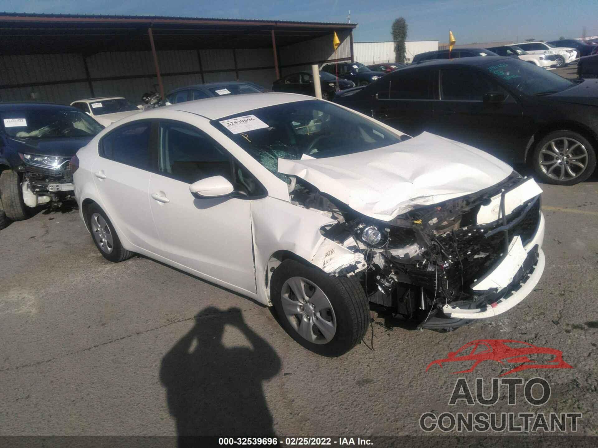 KIA FORTE 2017 - 3KPFK4A75HE043002