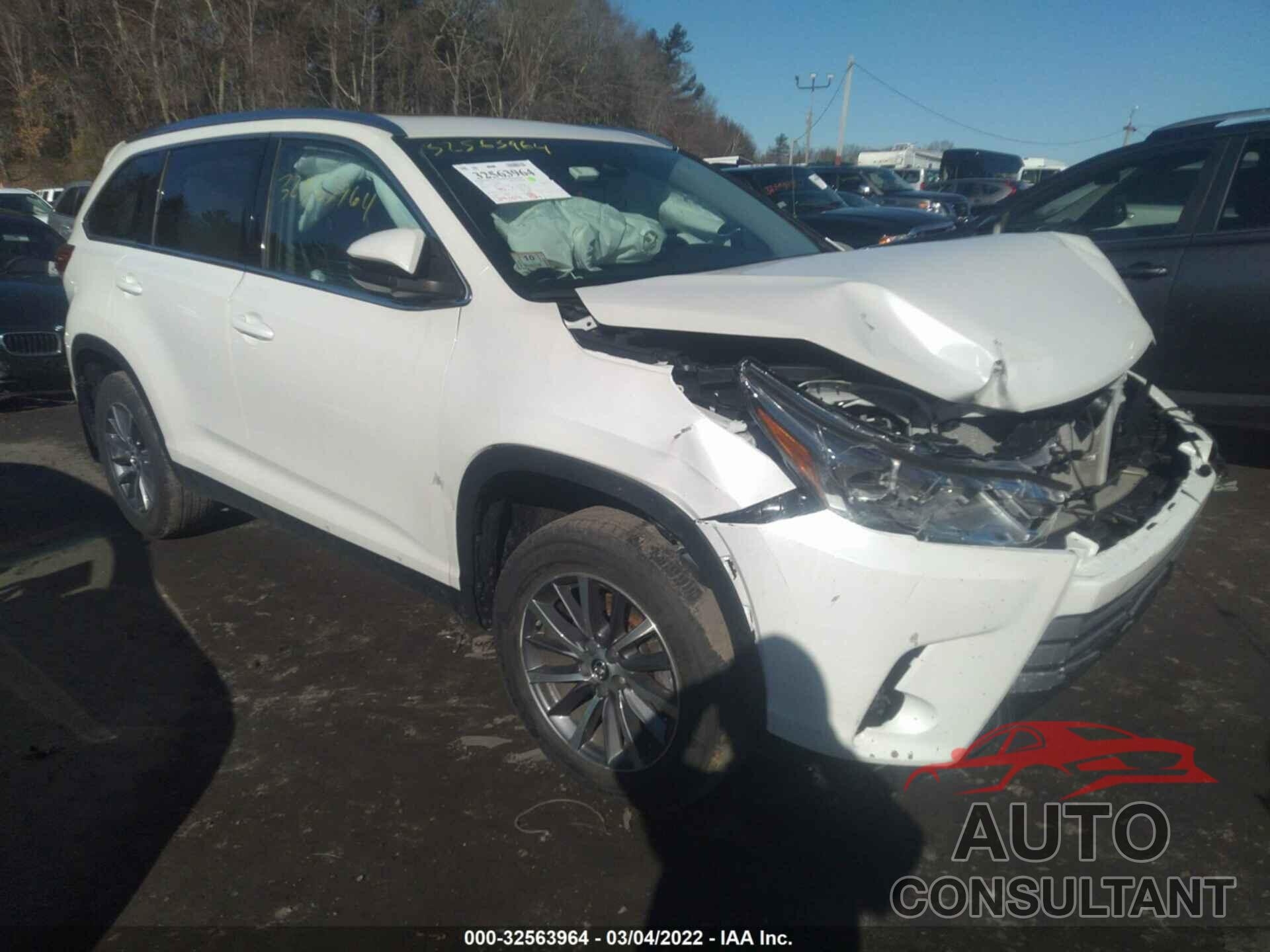 TOYOTA HIGHLANDER 2019 - 5TDJZRFH3KS954253