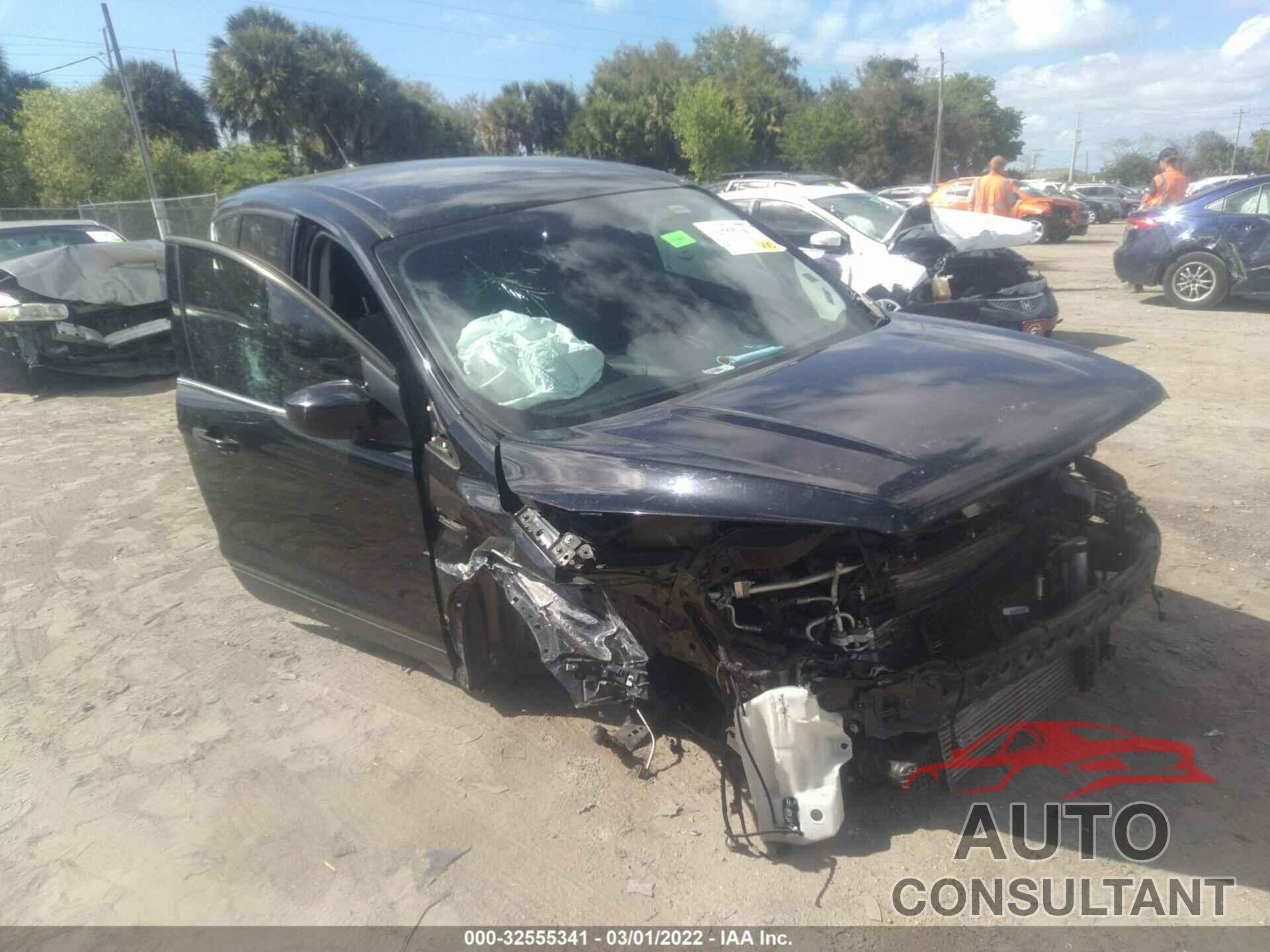 FORD ESCAPE 2017 - 1FMCU9G93HUA95311
