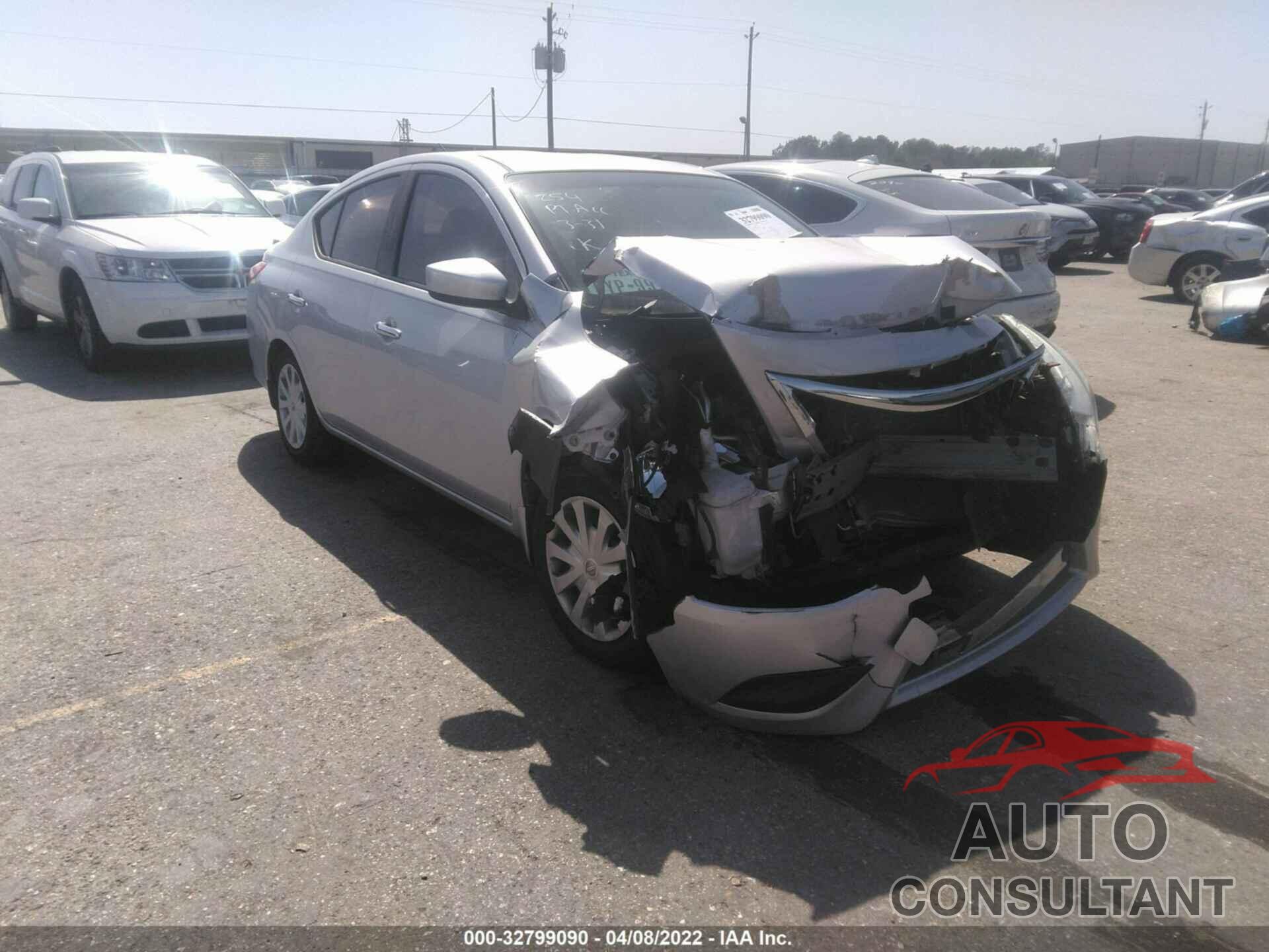 NISSAN VERSA 2016 - 3N1CN7AP8GL893649
