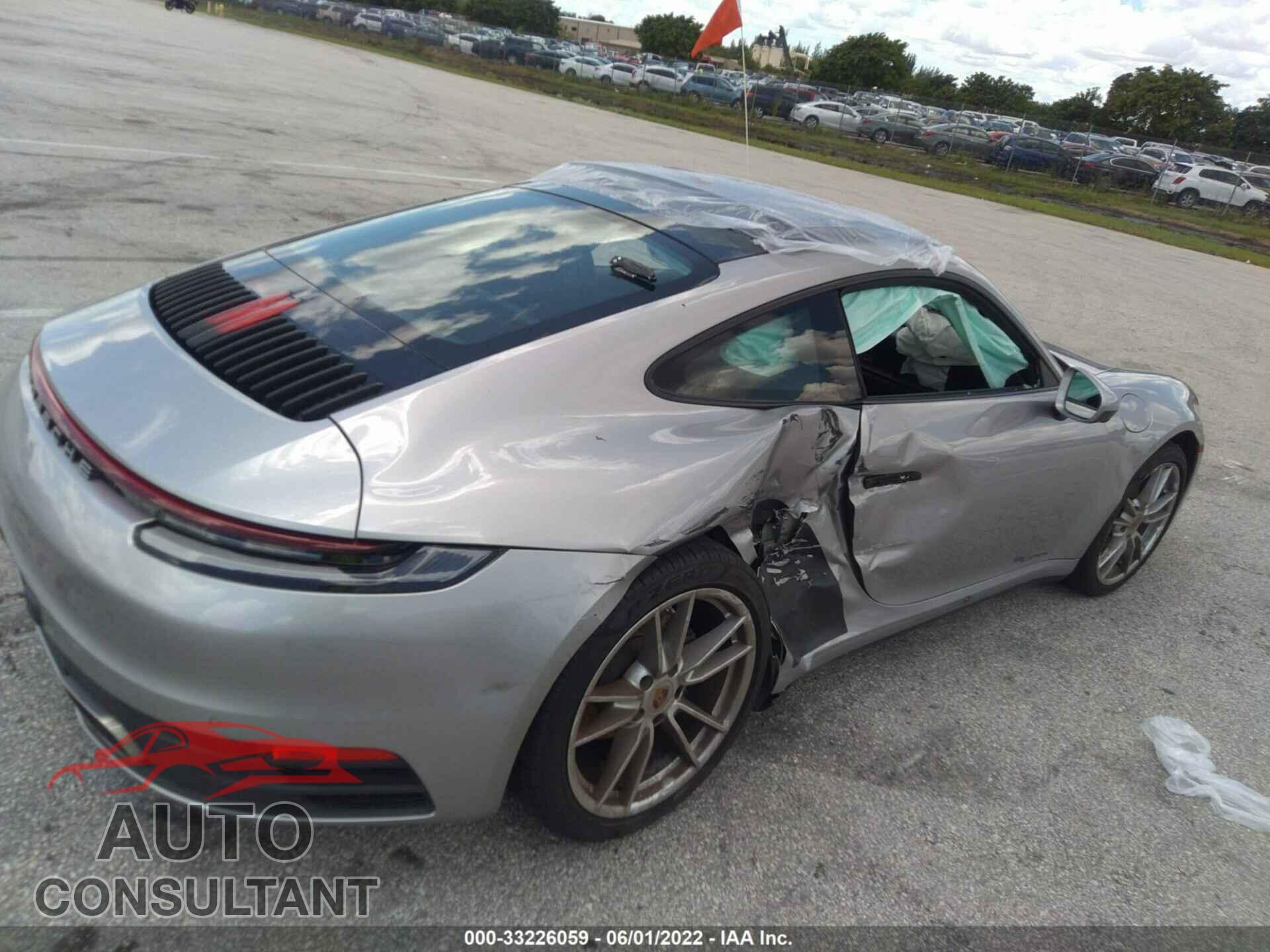 PORSCHE 911 2021 - WP0AA2A92MS205193