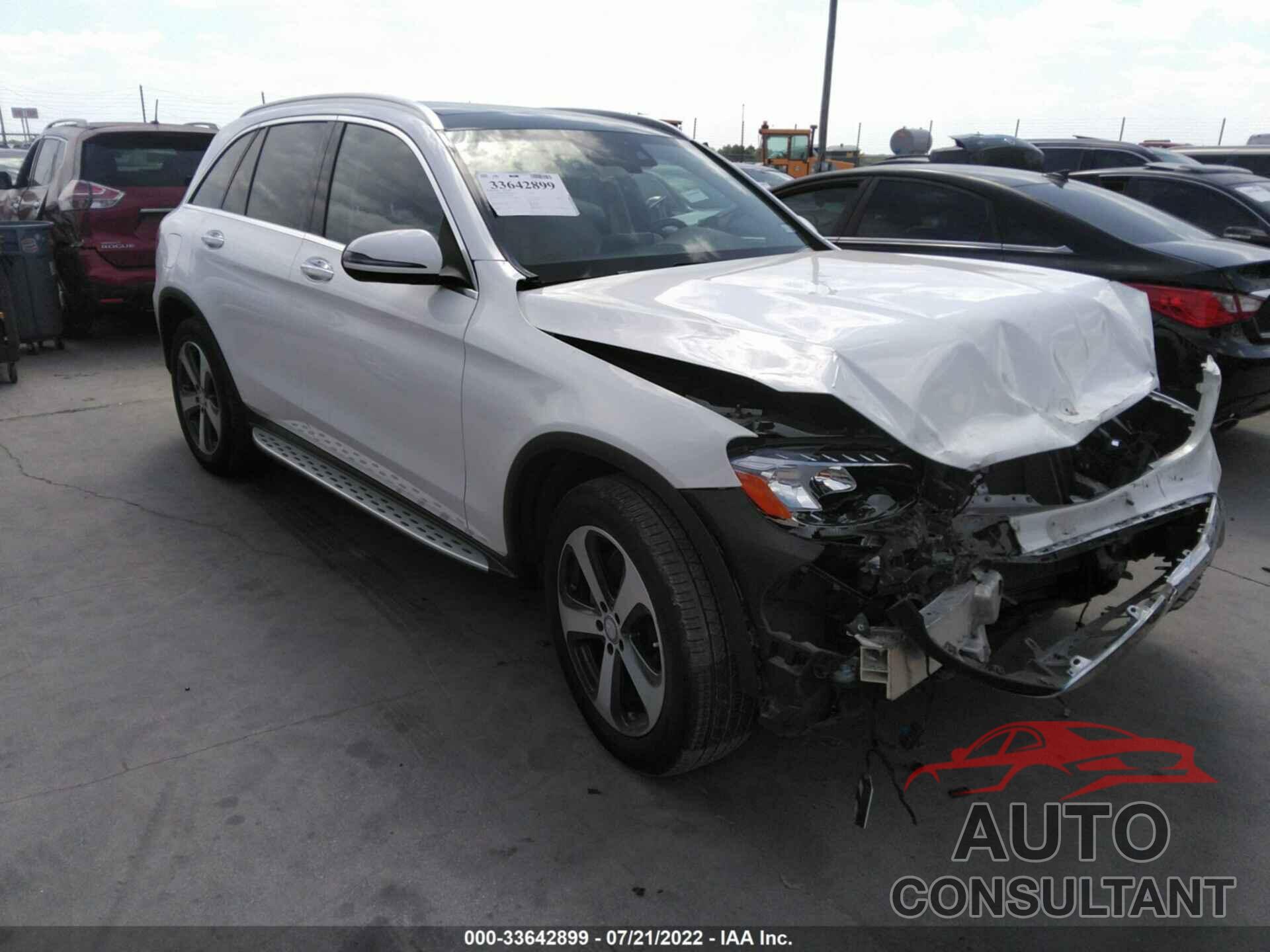 MERCEDES-BENZ GLC 2016 - WDC0G4JB9GF084341