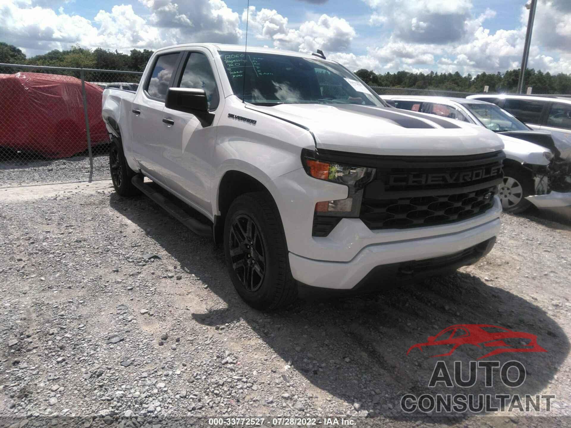 CHEVROLET SILVERADO 1500 2022 - 1GCPABEK4NZ526622