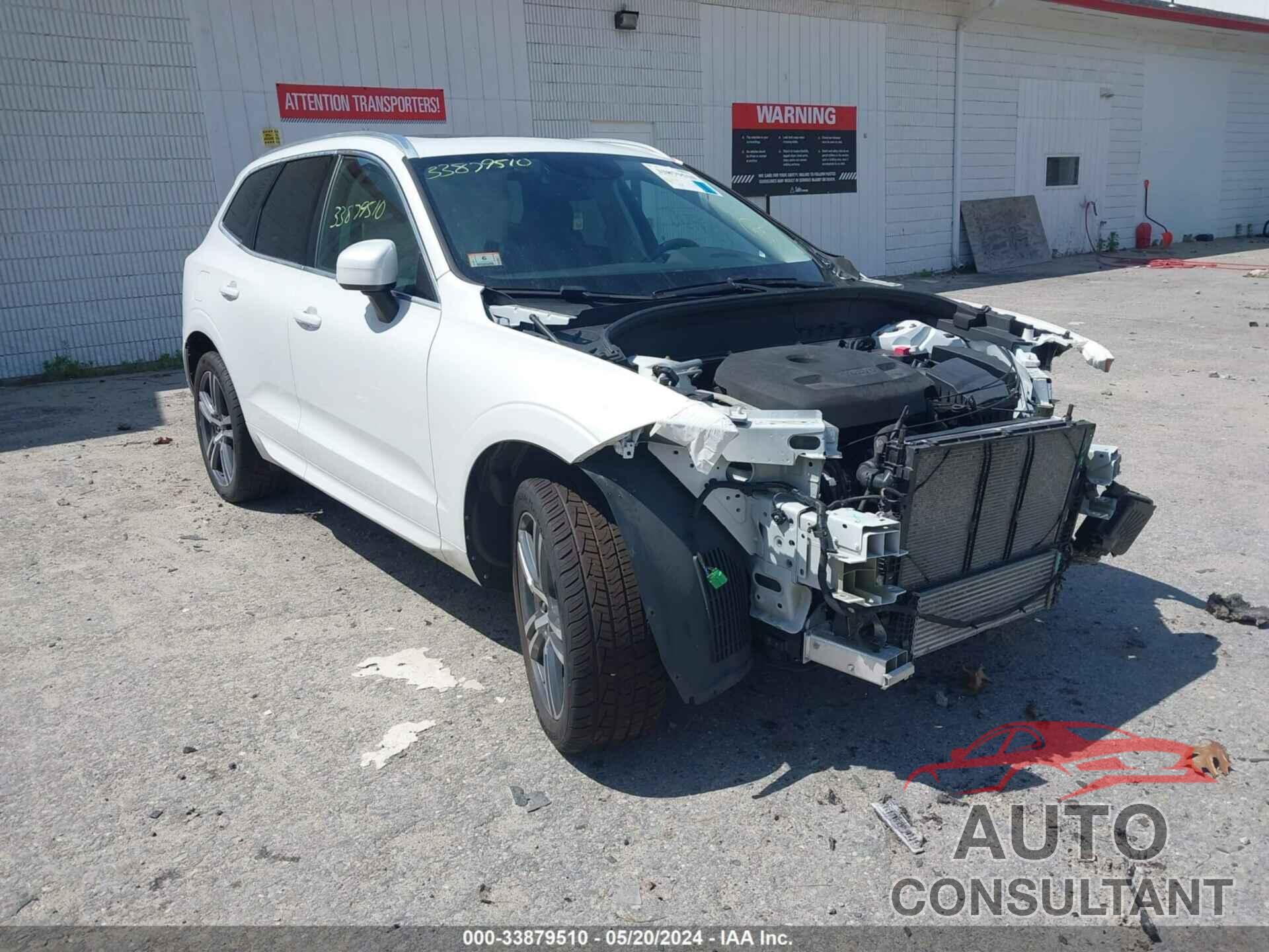 VOLVO XC60 2018 - YV4102RK1J1034459