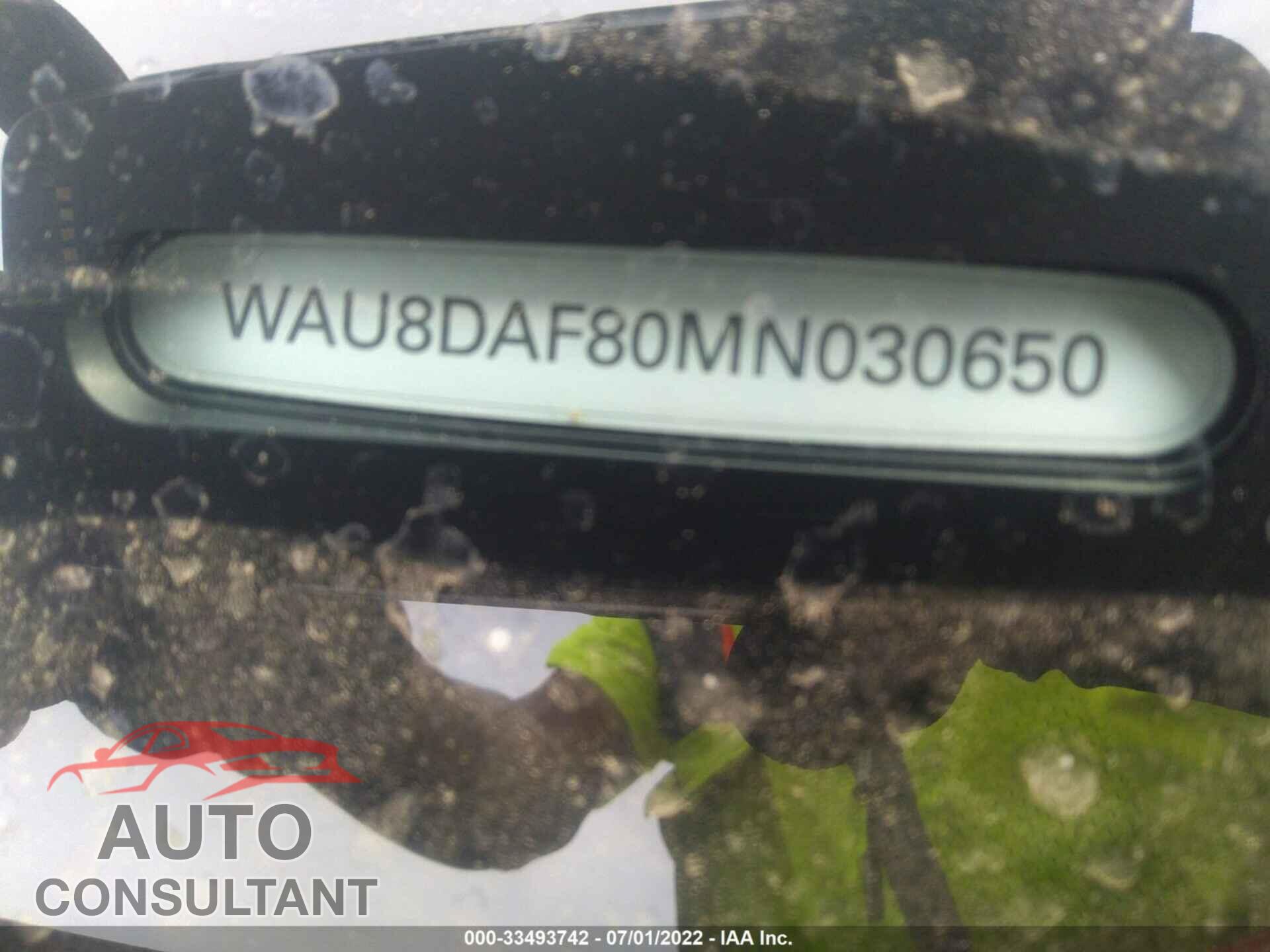 AUDI A8 L 2021 - WAU8DAF80MN030650