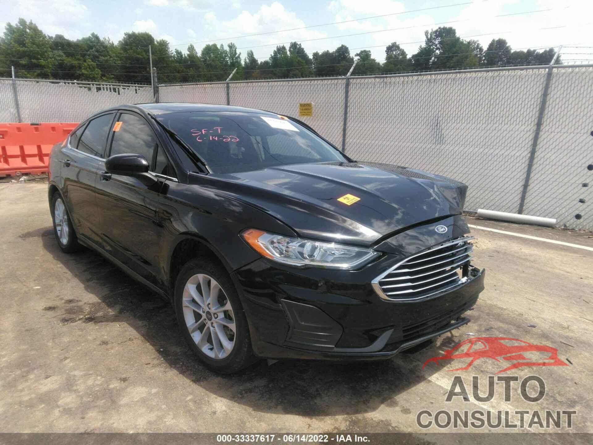 FORD FUSION 2020 - 3FA6P0HD4LR103882