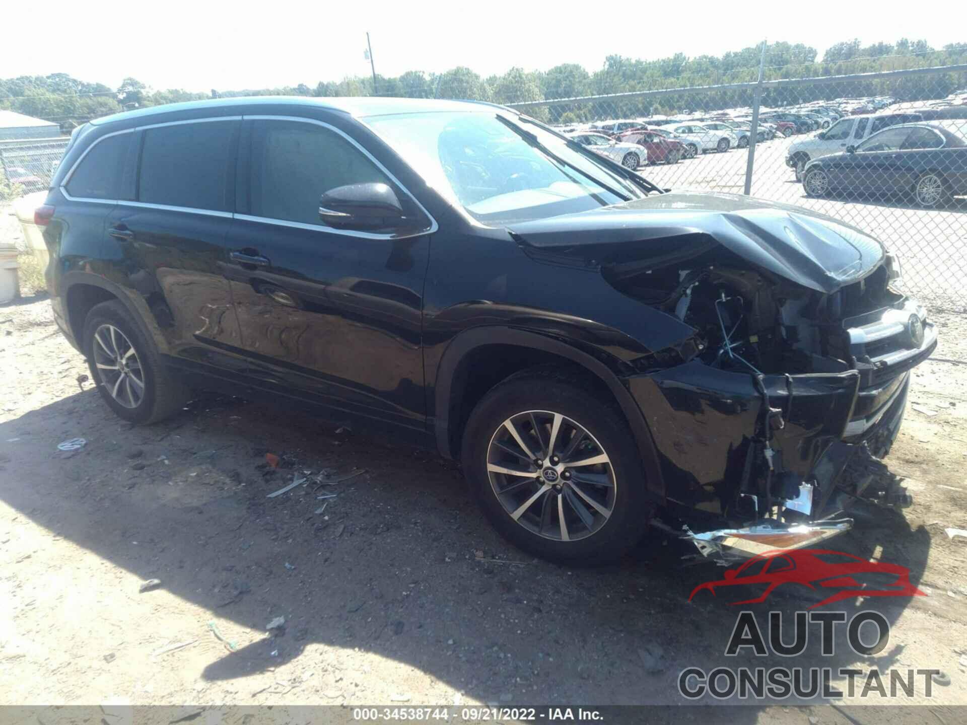 TOYOTA HIGHLANDER 2018 - 5TDKZRFH5JS545951