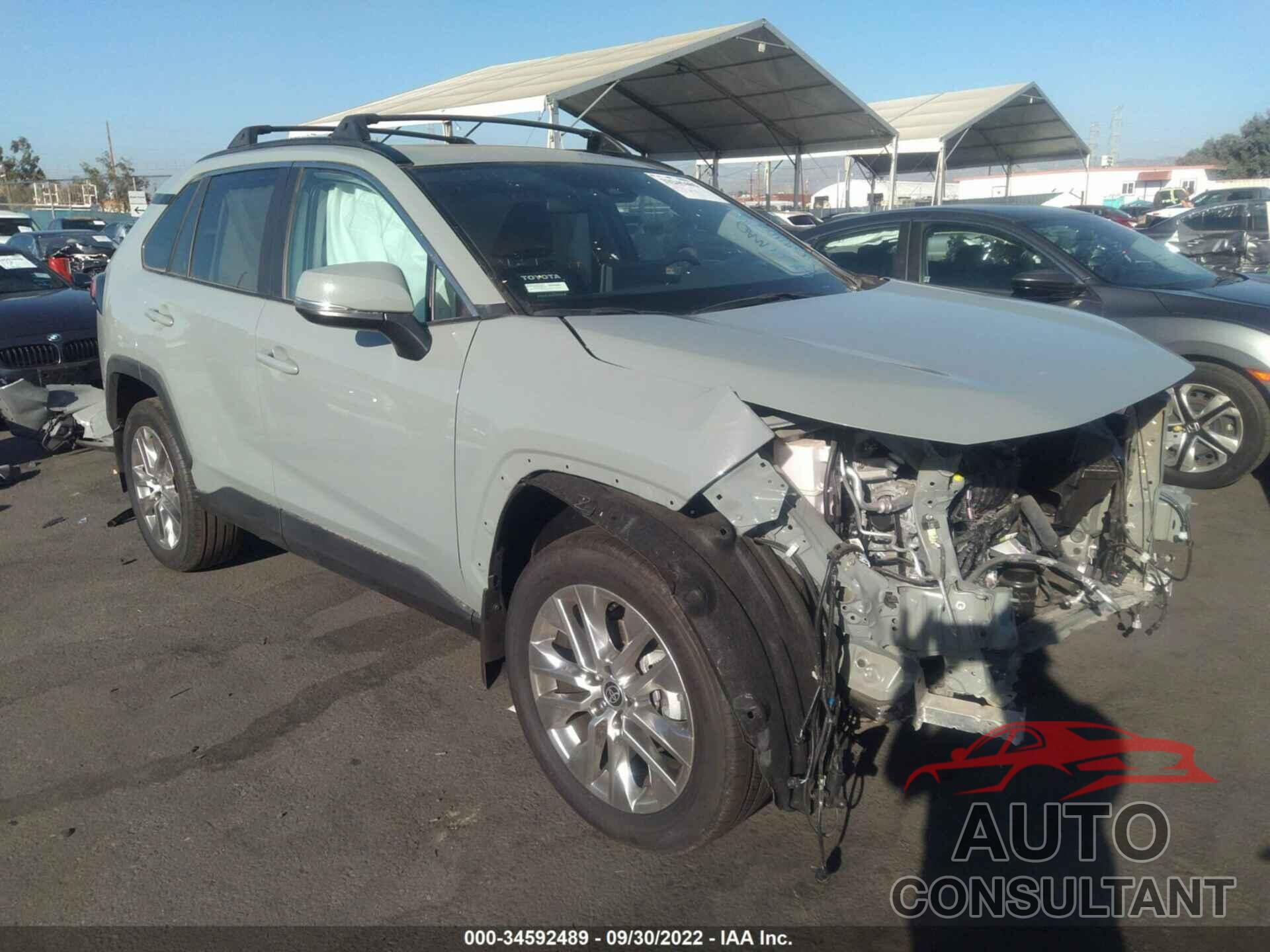 TOYOTA RAV4 2022 - 2T3C1RFV9NW198372