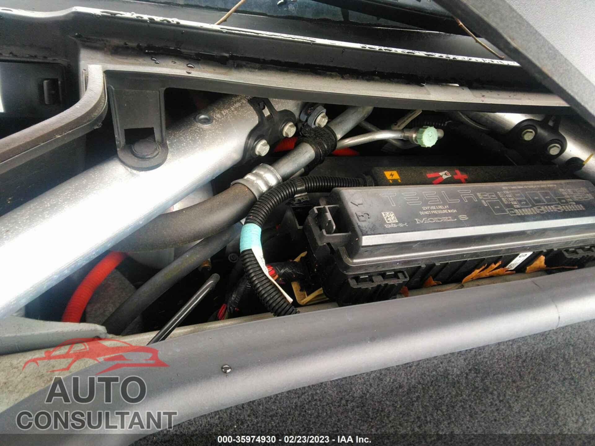 TESLA MODEL S 2016 - 5YJSA1E48GF125444
