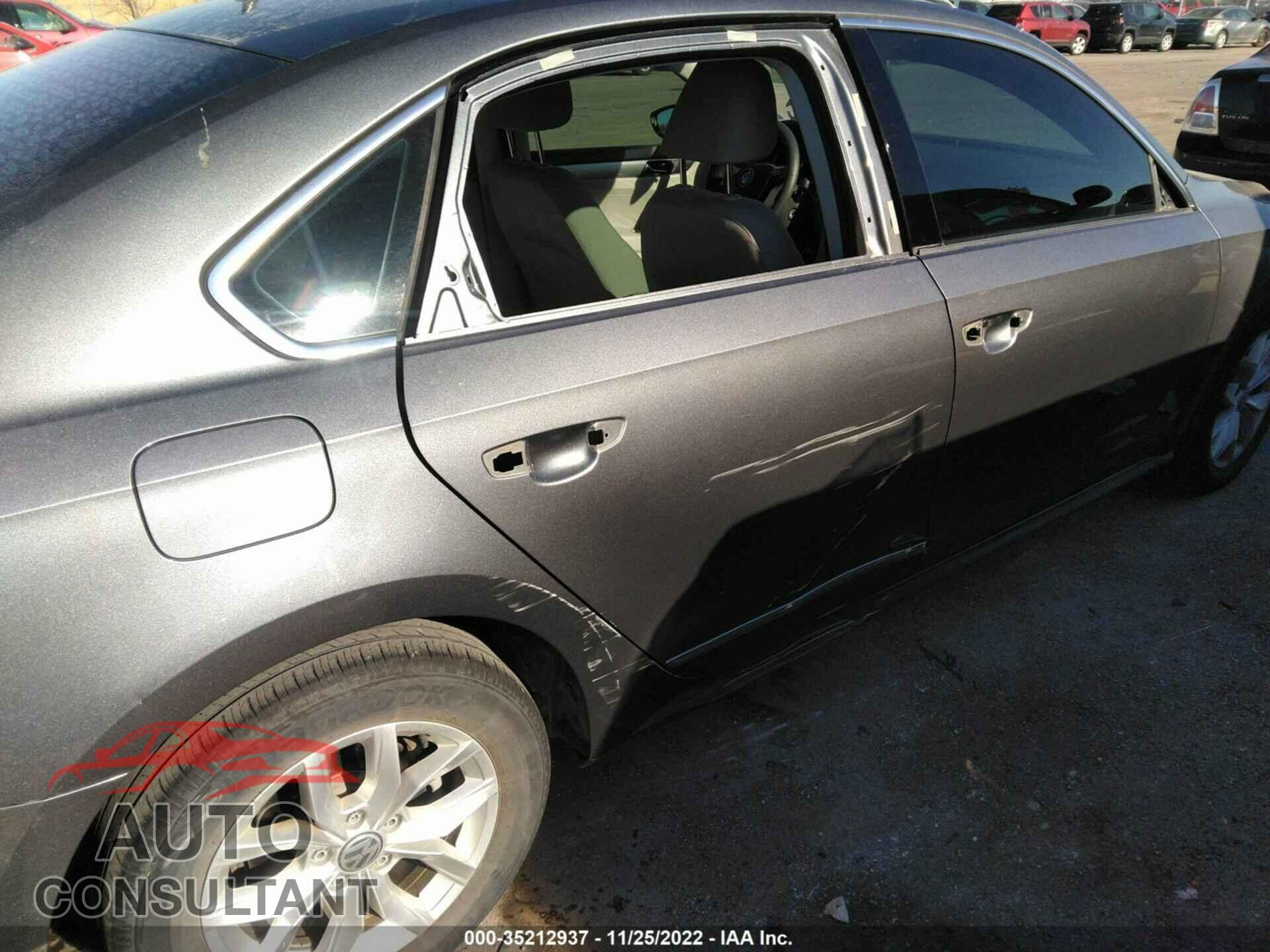 VOLKSWAGEN PASSAT 2017 - 1VWAT7A39HC080709