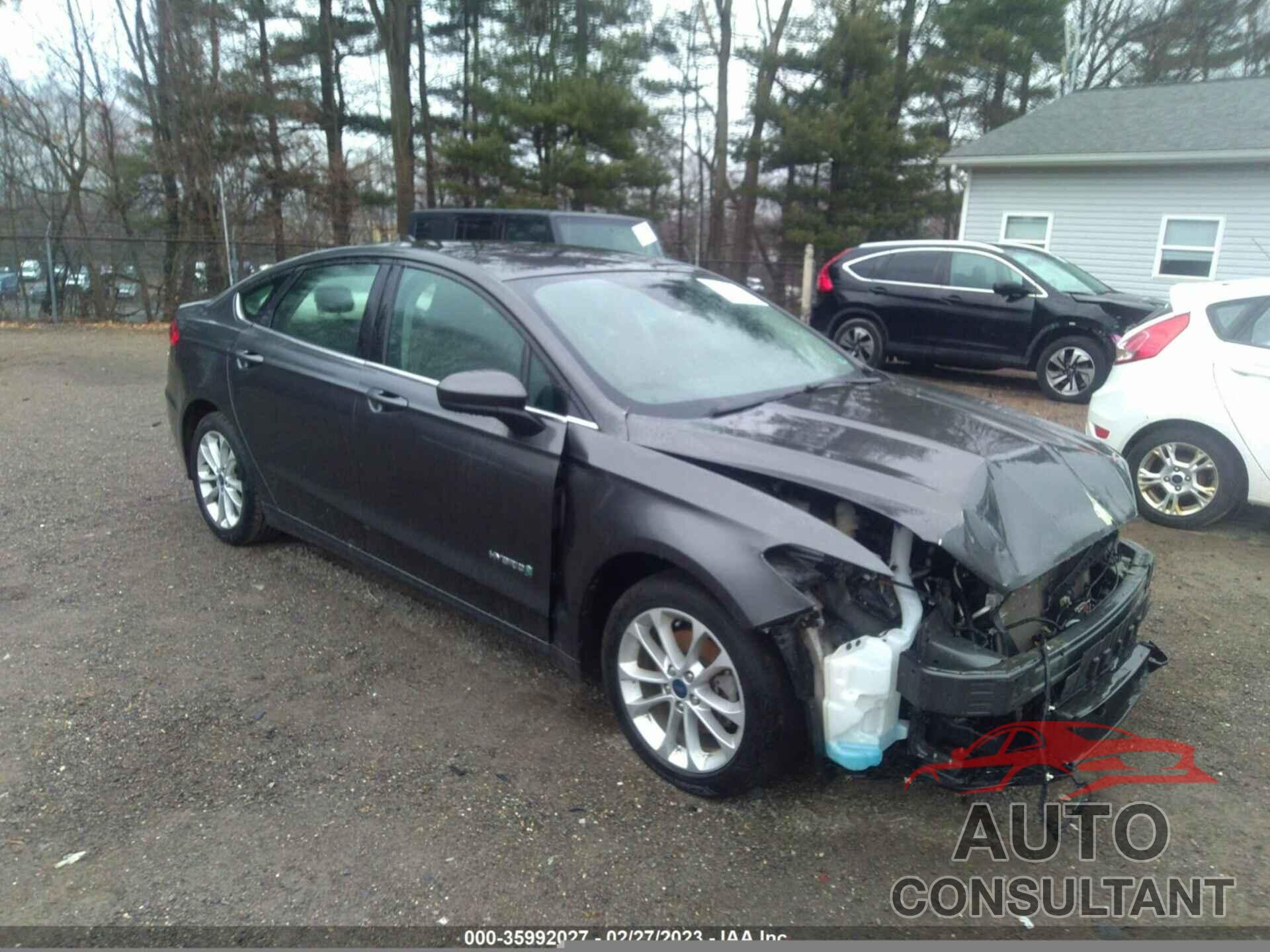 FORD FUSION HYBRID 2019 - 3FA6P0LU7KR256522