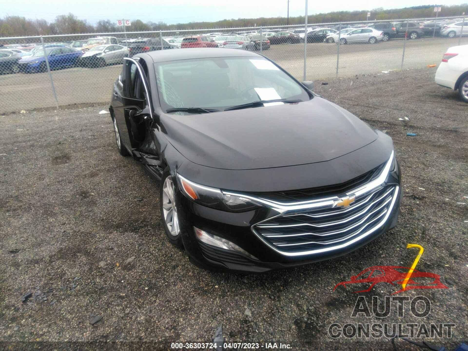 CHEVROLET MALIBU 2022 - 1G1ZD5ST2NF209737