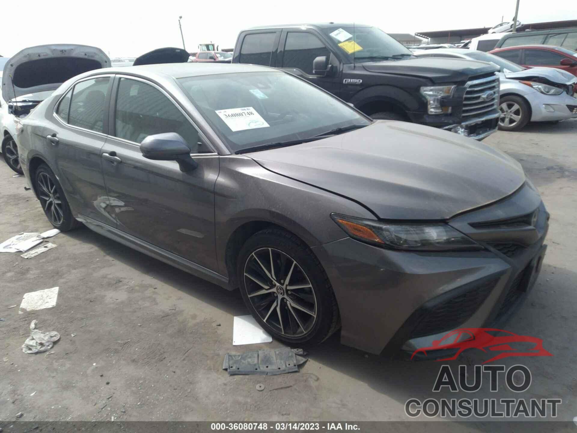 TOYOTA CAMRY 2021 - 4T1G11AK2MU540137