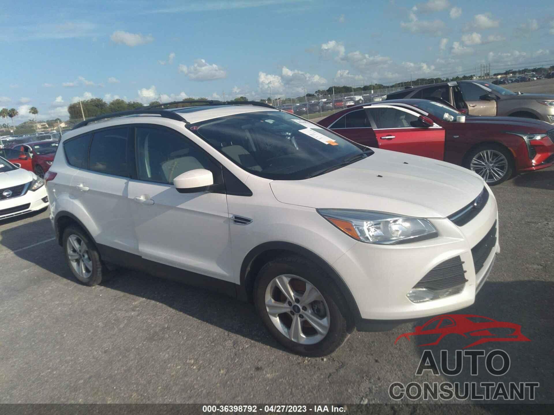 FORD ESCAPE 2016 - 1FMCU9GX3GUB69016