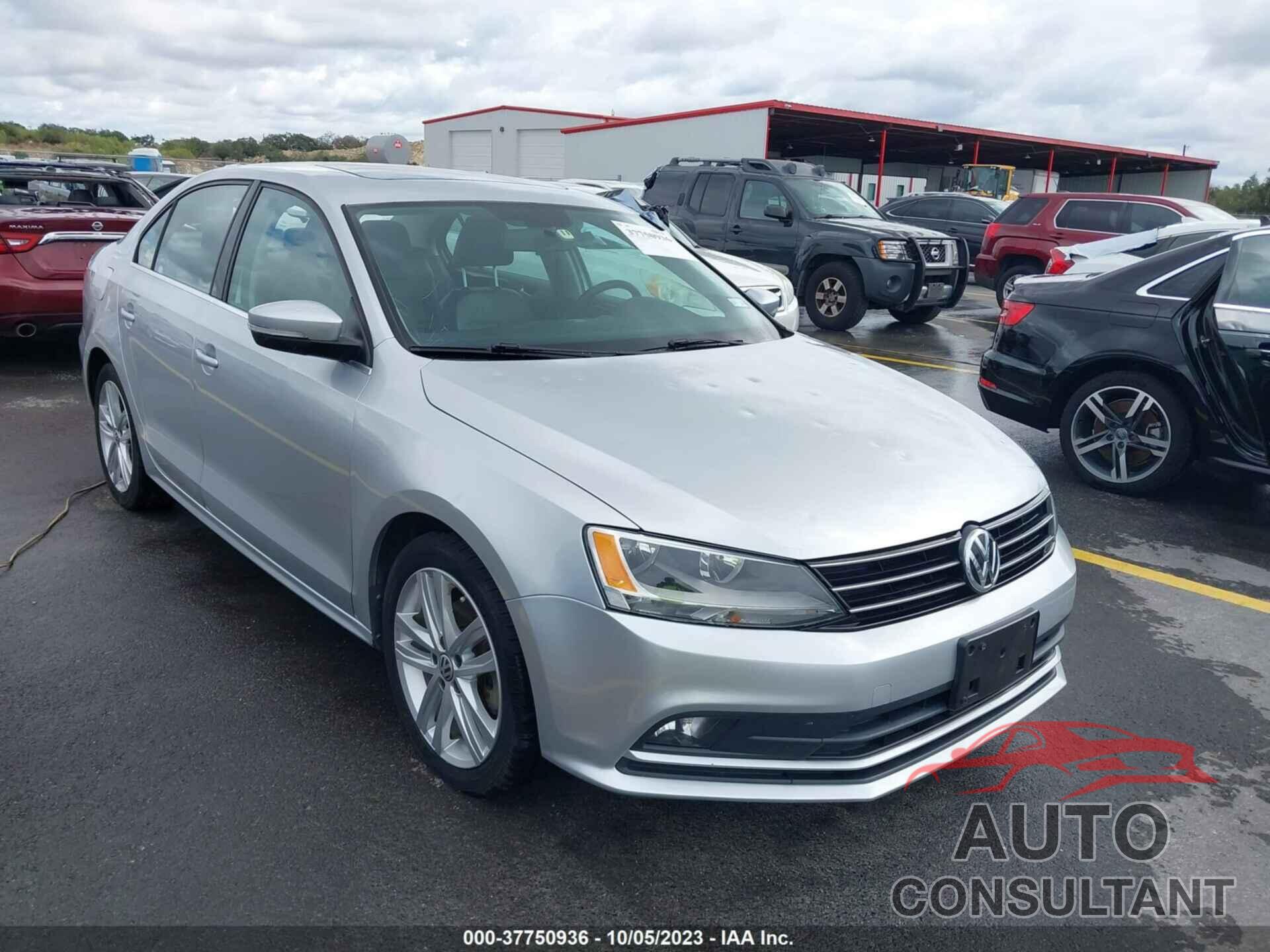 VOLKSWAGEN JETTA 2015 - 3VW3A7AJ5FM229318
